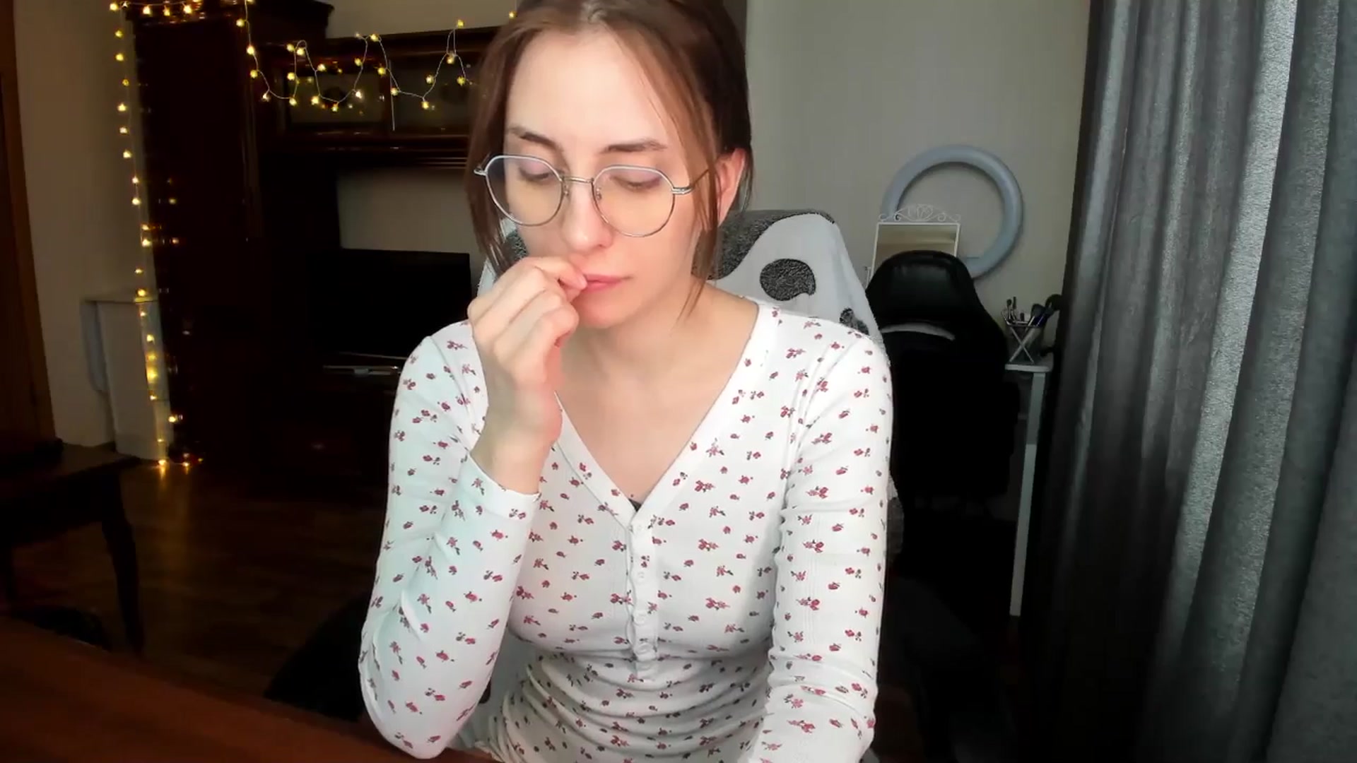 Gallery image thumbnail from Alien_Eva's myfreecams stream on, 03/21/2025, 06:26 image 18 of 20
