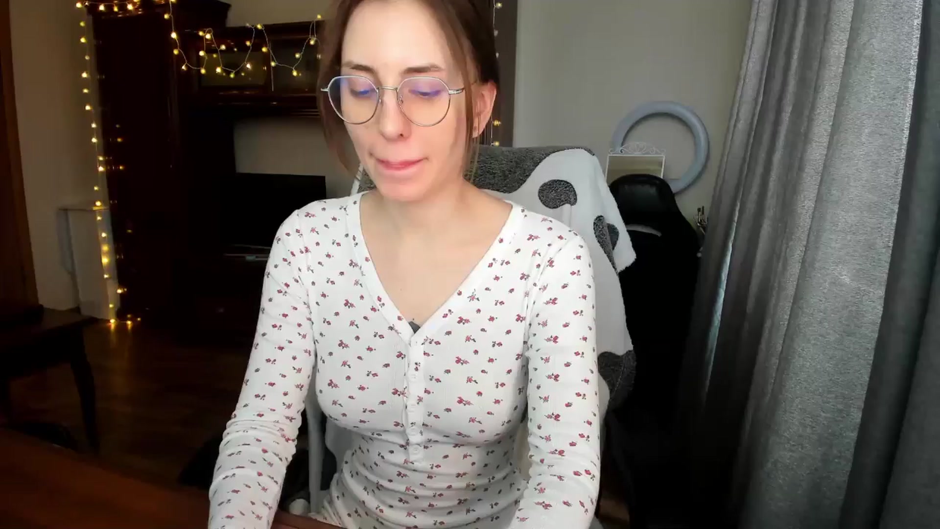 Gallery image thumbnail from Alien_Eva's myfreecams stream on, 03/21/2025, 06:26 image 1 of 20