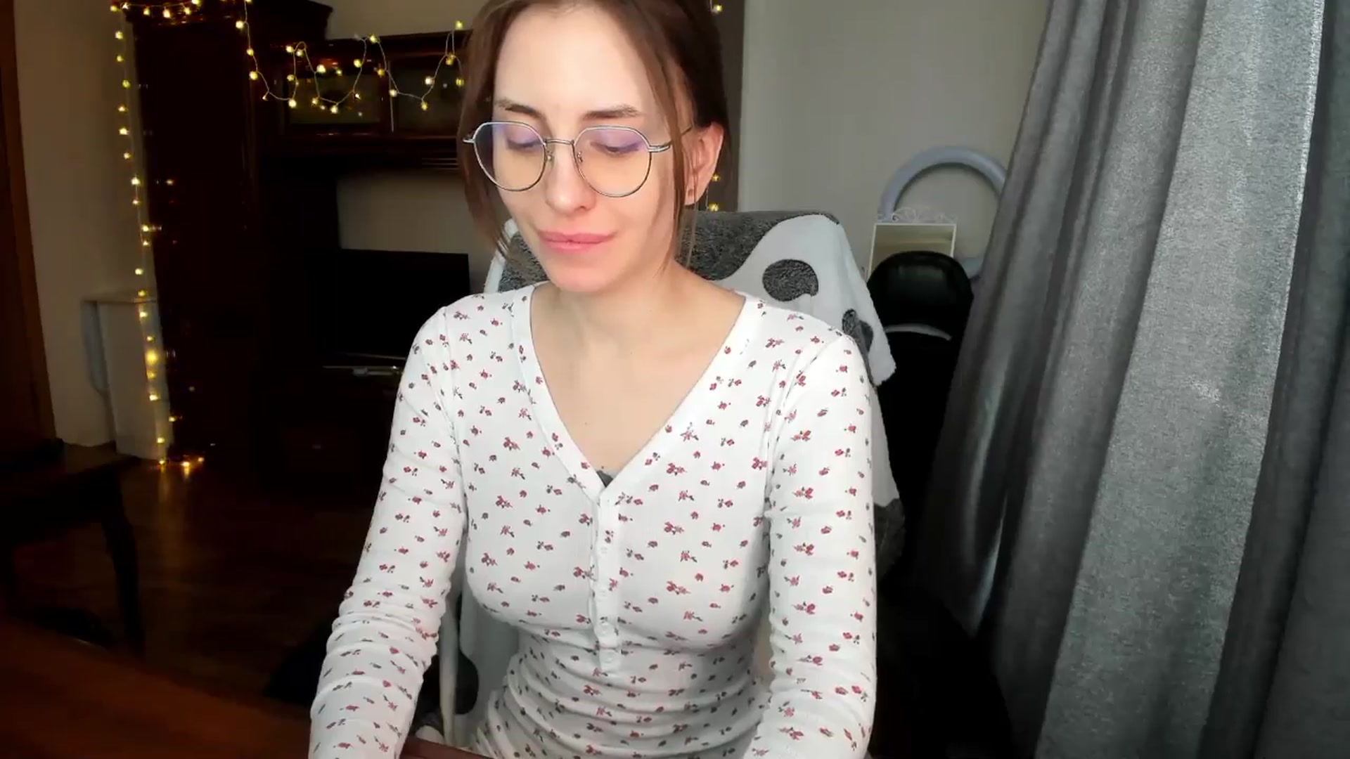 Gallery image thumbnail from Alien_Eva's myfreecams stream on, 03/21/2025, 06:26 image 4 of 20