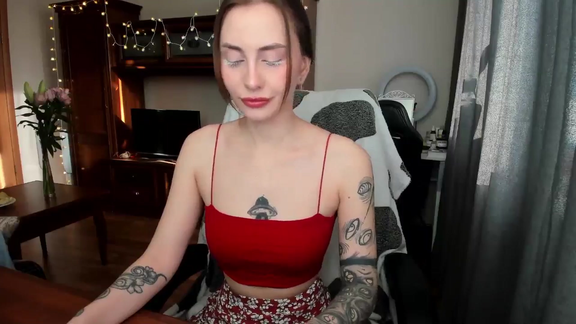 Gallery image thumbnail from Alien_Eva's myfreecams stream on, 03/28/2025, 01:55 image 14 of 20