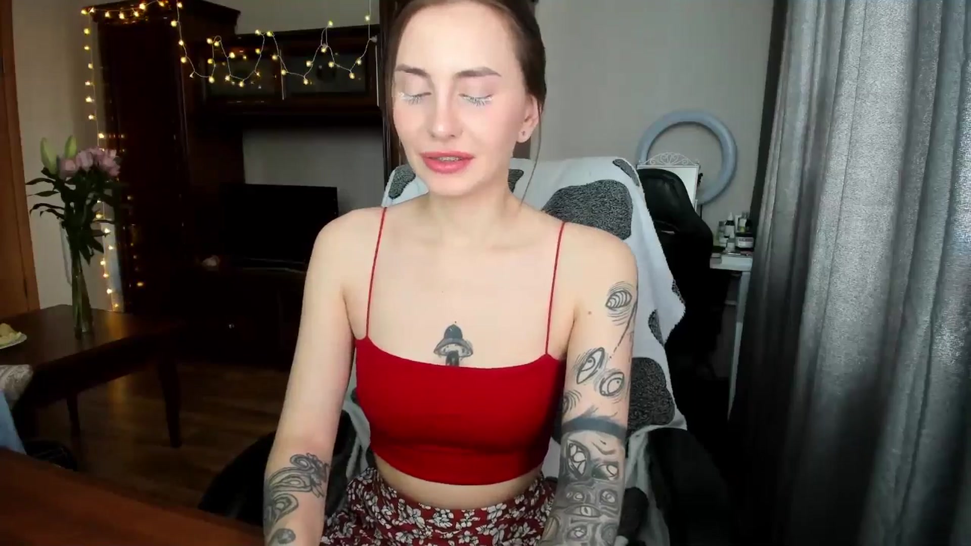 Gallery image thumbnail from Alien_Eva's myfreecams stream on, 03/28/2025, 03:27 image 16 of 20