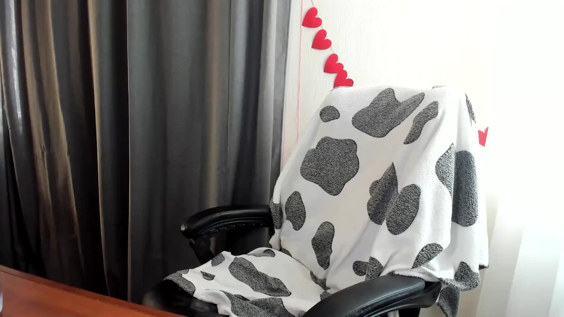Gallery image thumbnail from Alien_Eva's myfreecams stream on, 04/07/2025, 03:11 image 19 of 20