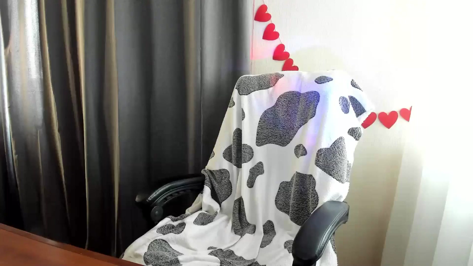 Gallery image thumbnail from Alien_Eva's myfreecams stream on, 04/09/2025, 06:31 image 3 of 20
