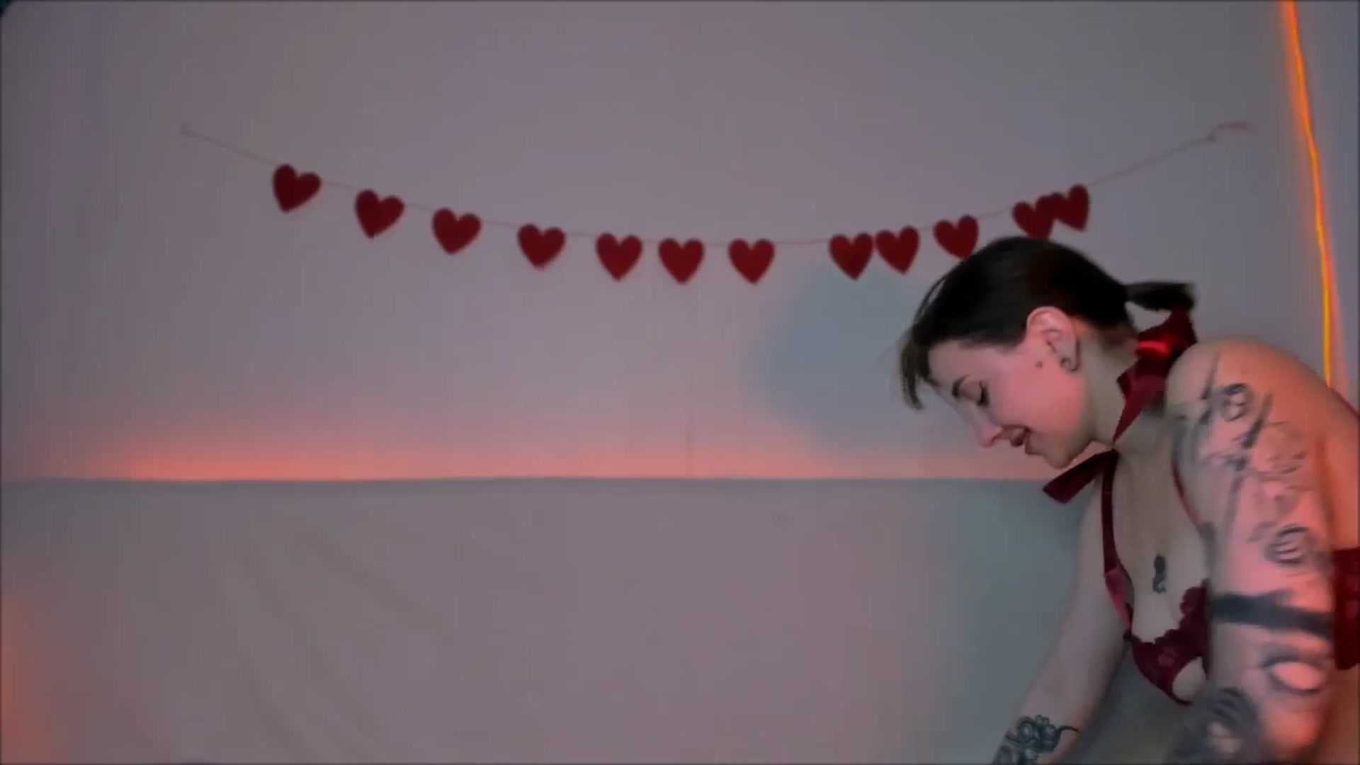 Gallery image thumbnail from Alien_Eva's myfreecams stream on, 06/17/2025, 06:25 image 6 of 20