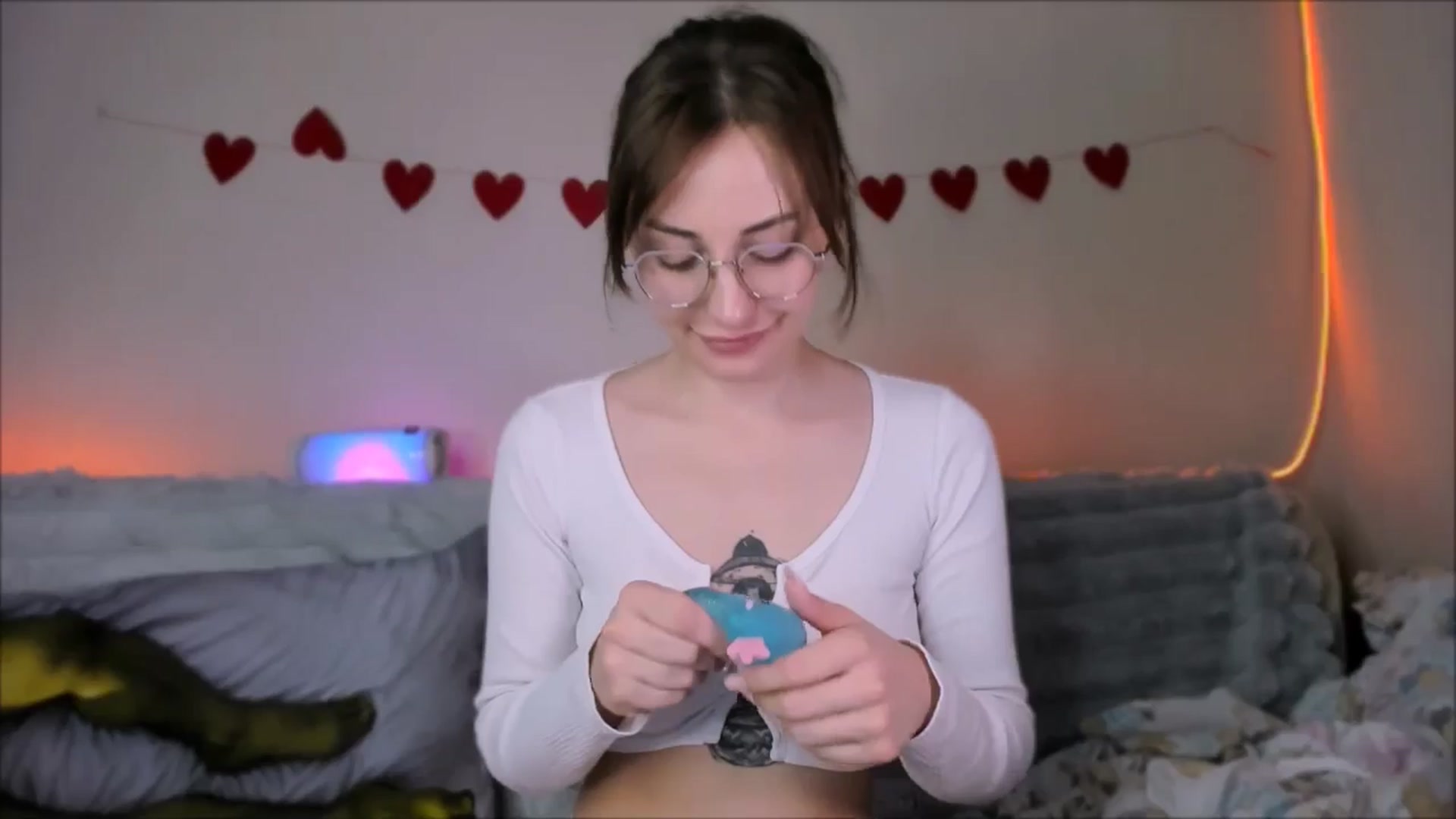 Gallery image thumbnail from Alien_Eva's myfreecams stream on, 06/29/2025, 05:51 image 6 of 20