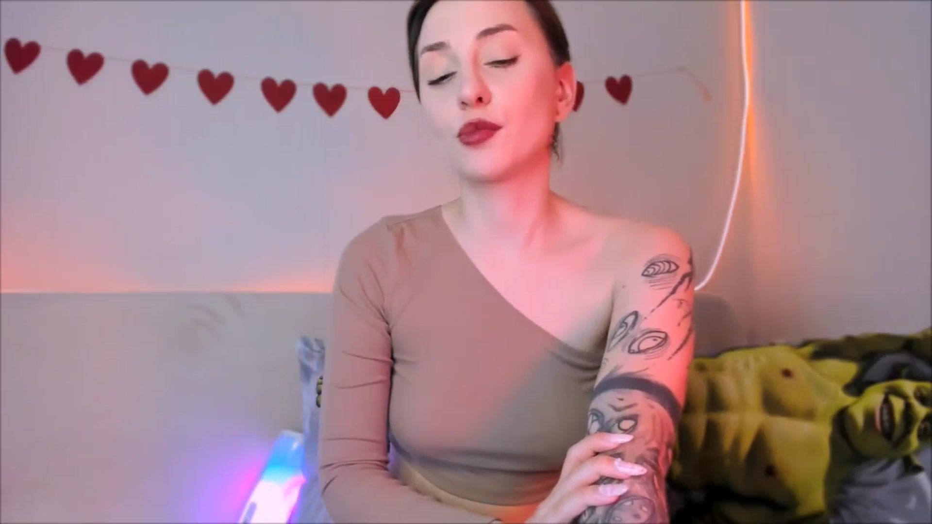 Gallery image thumbnail from Alien_Eva's myfreecams stream on, 06/30/2025, 02:37 image 18 of 20