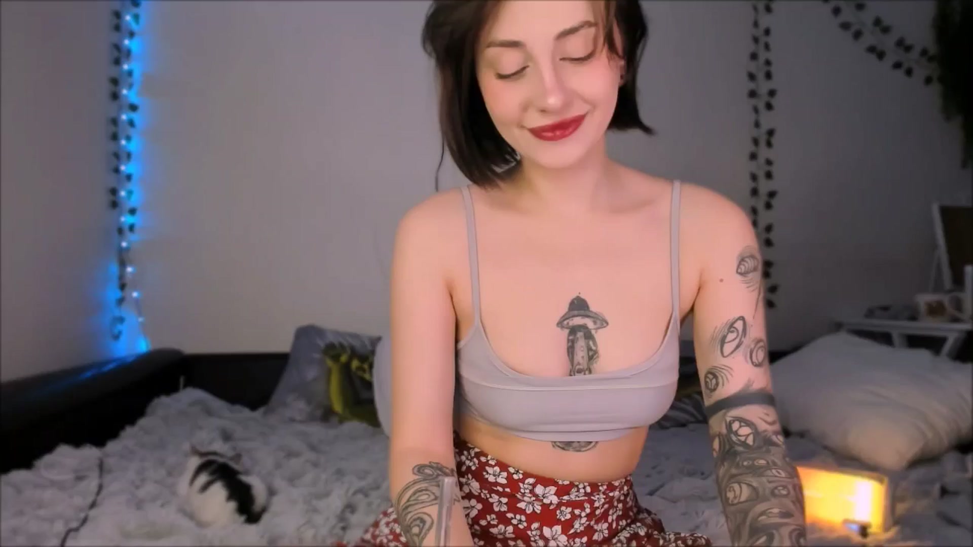 Gallery image thumbnail from Alien_Eva's myfreecams stream on, 07/06/2025, 02:08 image 2 of 20