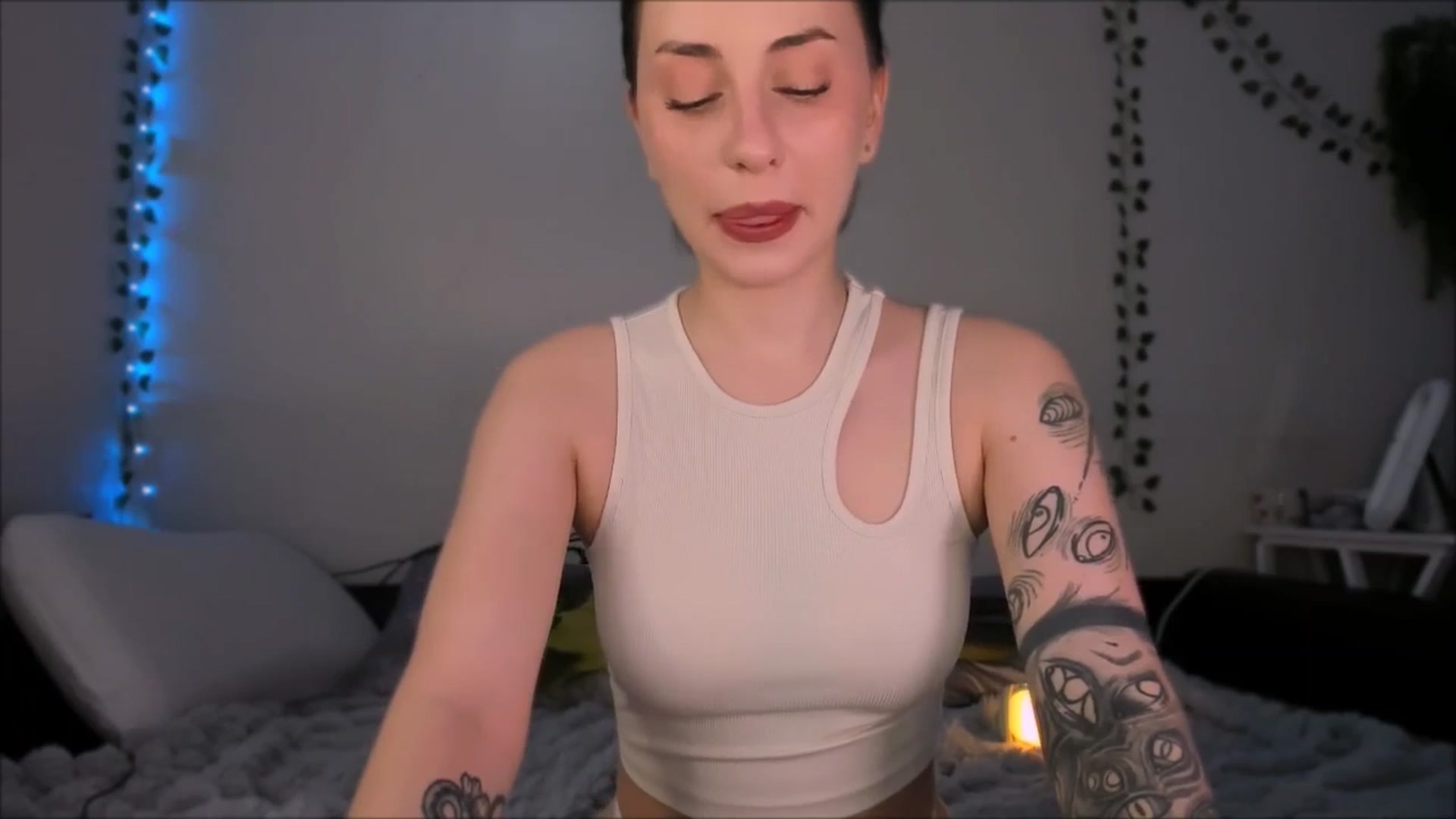Gallery image thumbnail from Alien_Eva's myfreecams stream on, 07/07/2025, 01:47 image 10 of 20