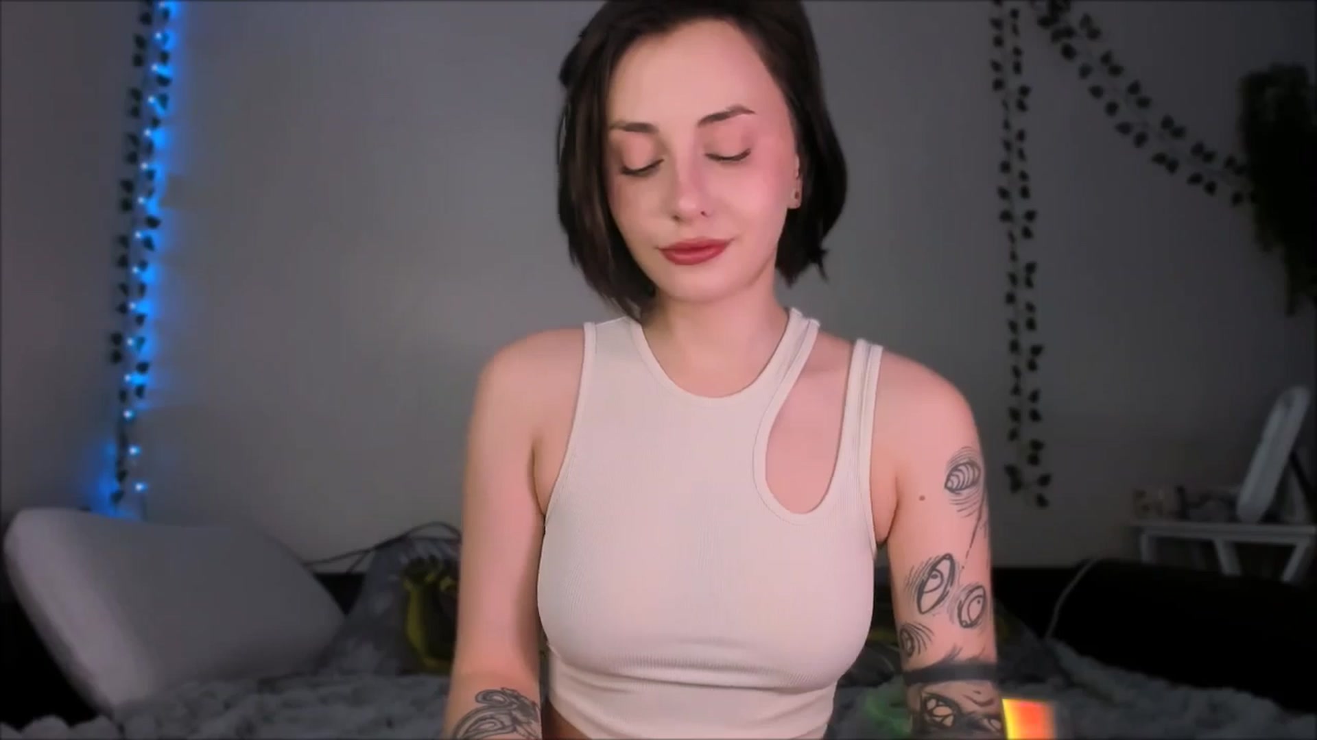 Gallery image thumbnail from Alien_Eva's myfreecams stream on, 07/07/2025, 01:47 image 18 of 20