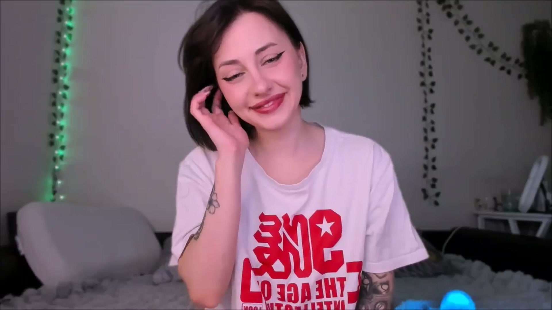 Gallery image thumbnail from Alien_Eva's myfreecams stream on, 07/08/2025, 02:57 image 5 of 20