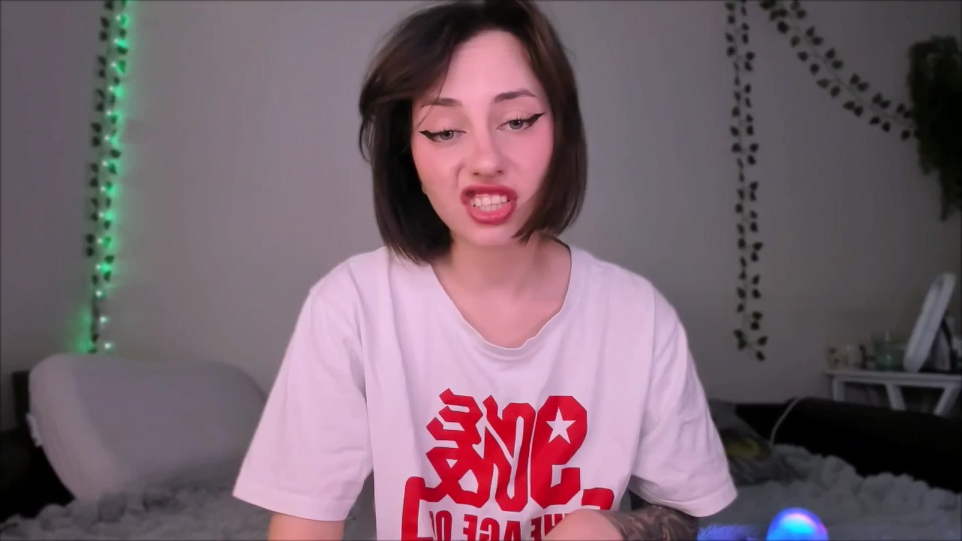 Gallery image thumbnail from Alien_Eva's myfreecams stream on, 07/08/2025, 02:57 image 12 of 20