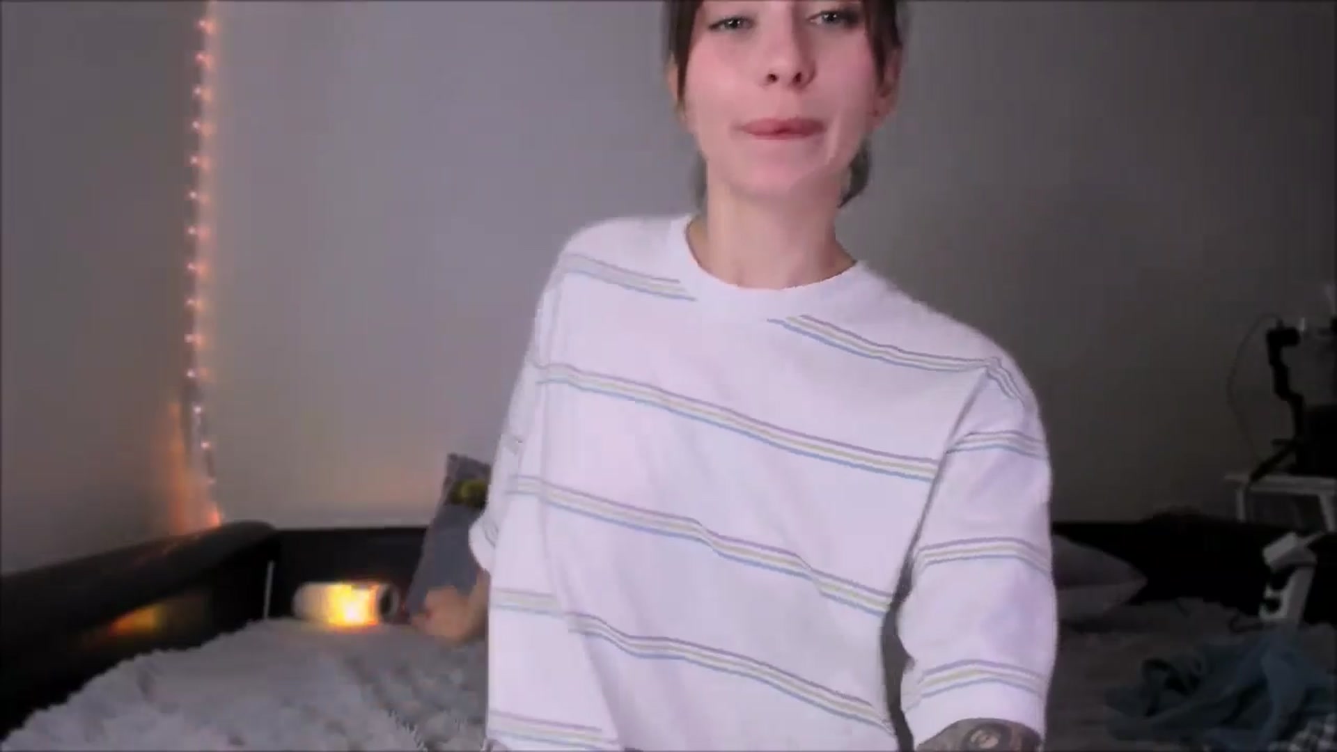 Gallery image thumbnail from Alien_Eva's myfreecams stream on, 07/15/2025, 03:30 image 5 of 20