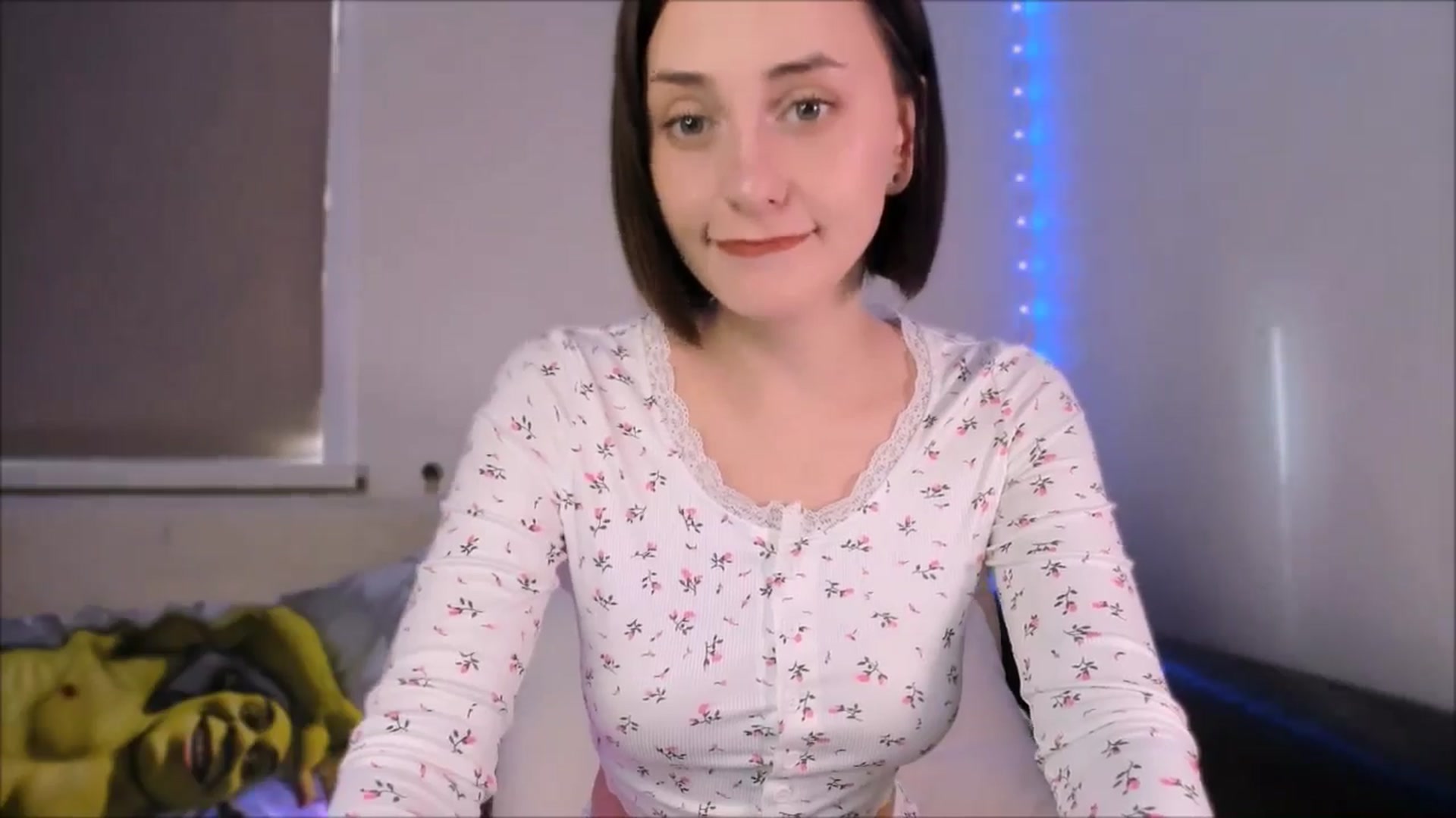 Gallery image thumbnail from Alien_Eva's myfreecams stream on, 07/19/2025, 02:26 image 2 of 20