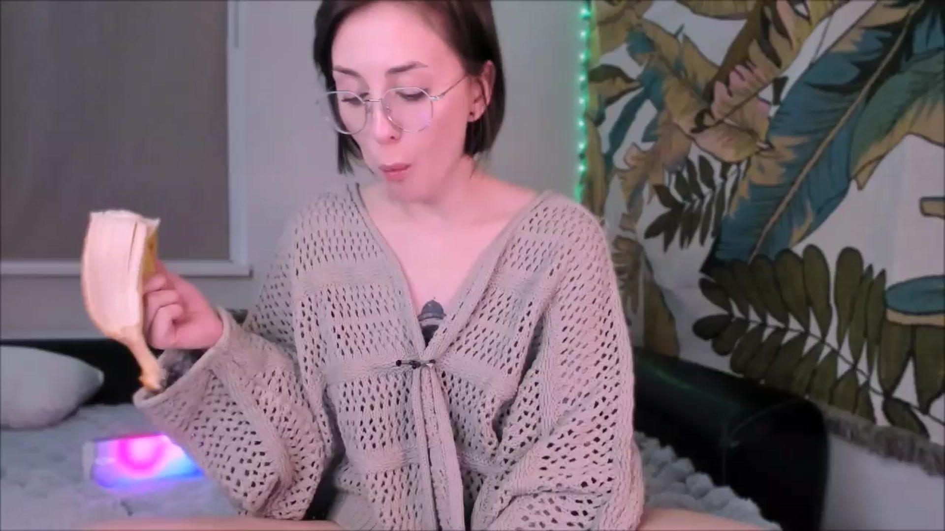 Gallery image thumbnail from Alien_Eva's myfreecams stream on, 07/24/2025, 06:23 image 1 of 20