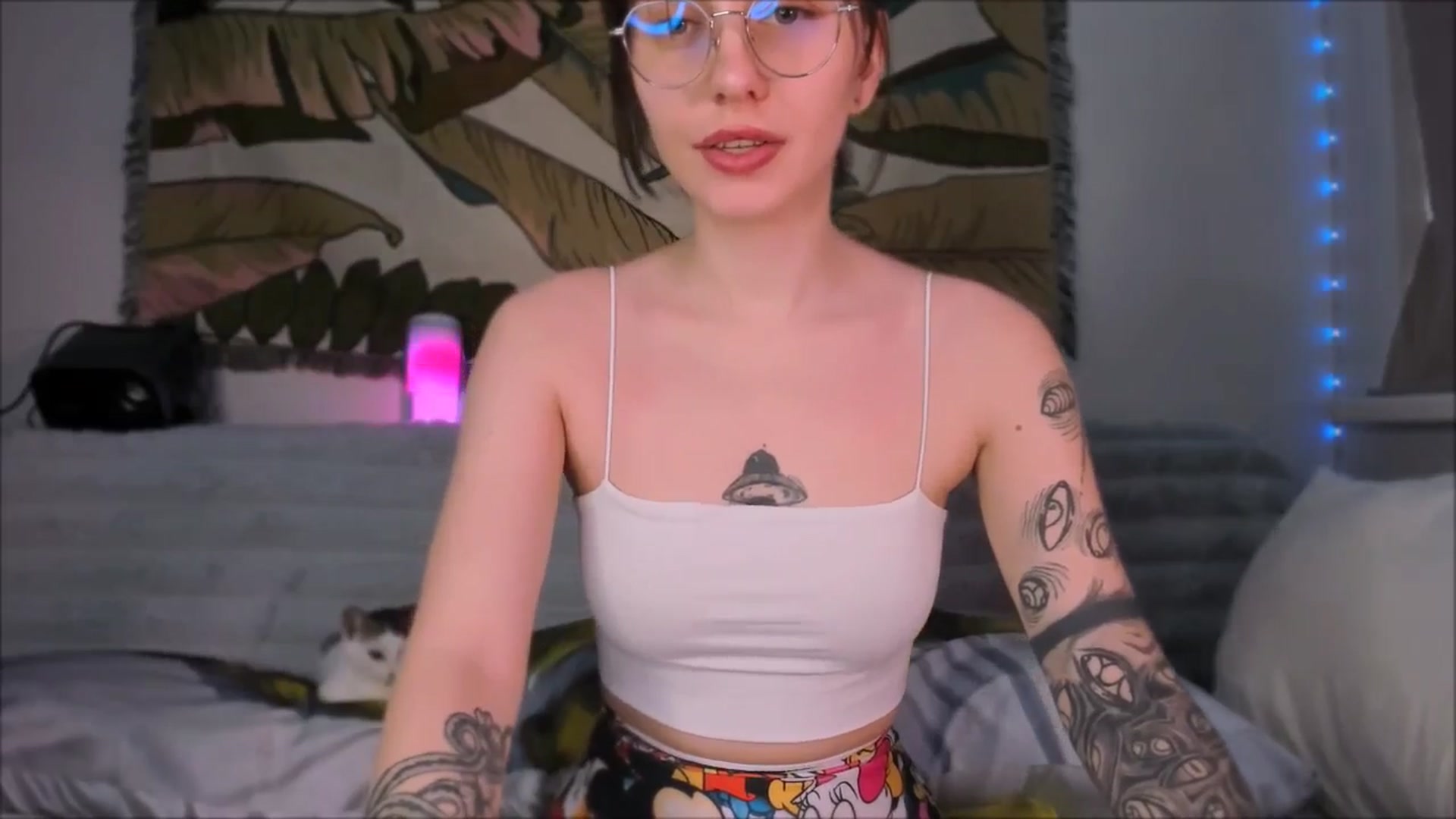 Gallery image thumbnail from Alien_Eva's myfreecams stream on, 07/30/2025, 04:46 image 12 of 20