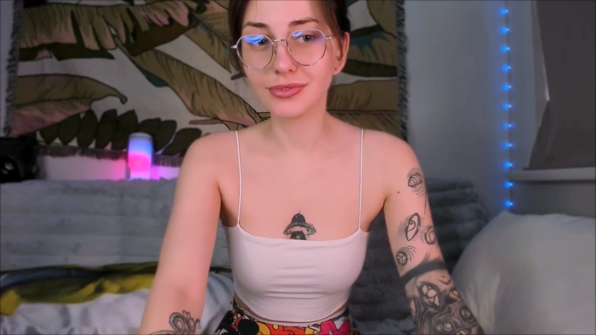 Gallery image thumbnail from Alien_Eva's myfreecams stream on, 07/30/2025, 06:06 image 7 of 20