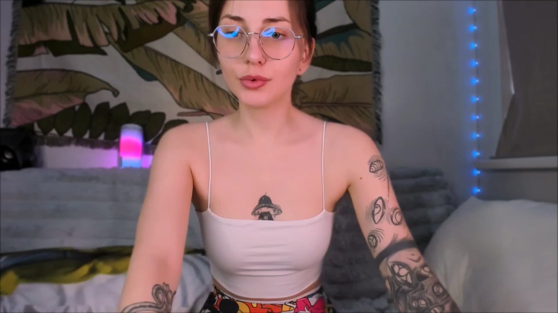 Gallery image thumbnail from Alien_Eva's myfreecams stream on, 07/30/2025, 06:06 image 6 of 20
