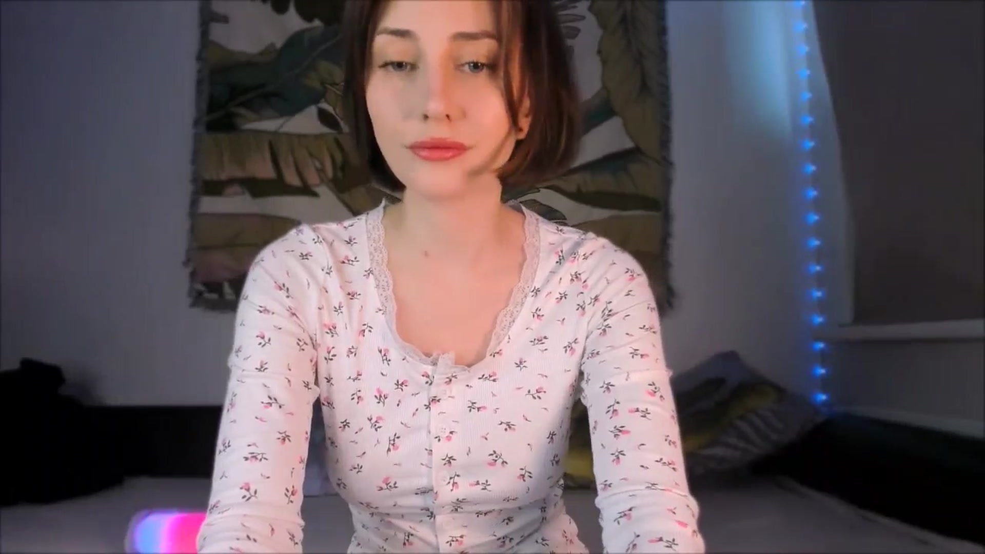 Gallery image thumbnail from Alien_Eva's myfreecams stream on, 08/19/2025, 02:34 image 5 of 20