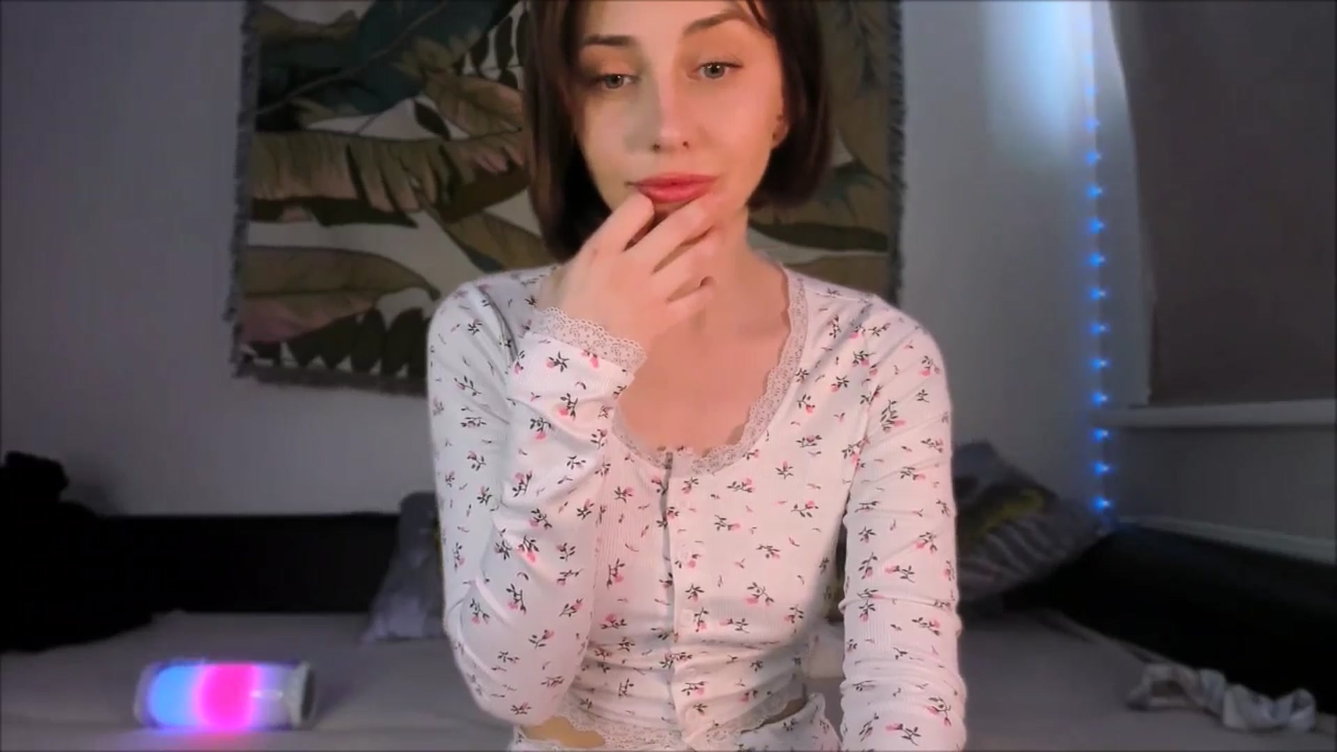 Gallery image thumbnail from Alien_Eva's myfreecams stream on, 08/19/2025, 03:05 image 14 of 20
