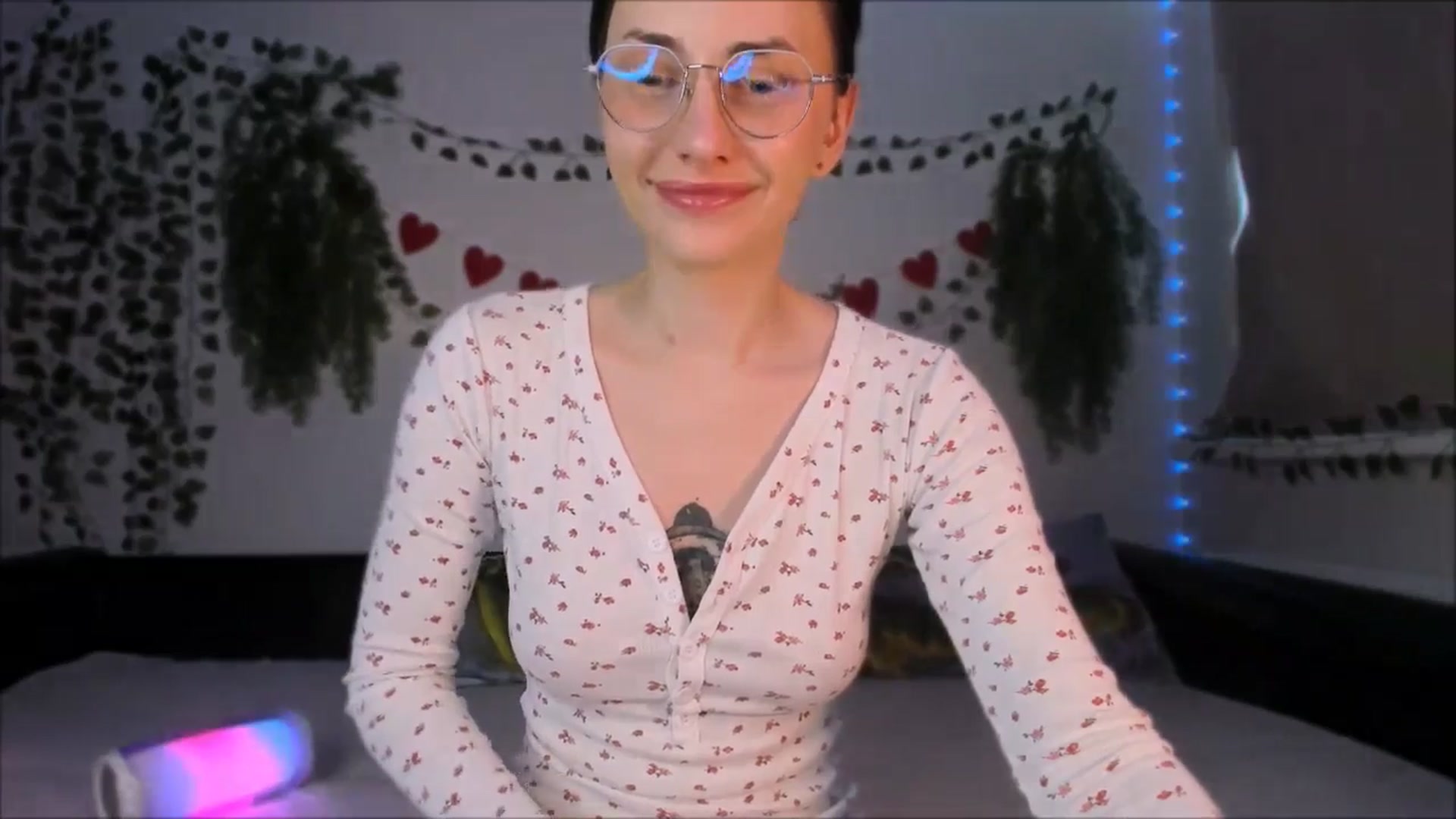 Gallery image thumbnail from Alien_Eva's myfreecams stream on, 08/20/2025, 05:06 image 16 of 20
