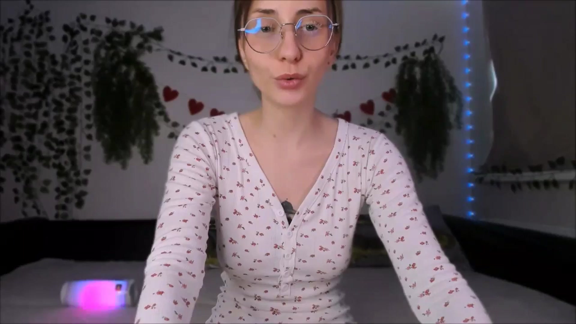 Gallery image thumbnail from Alien_Eva's myfreecams stream on, 08/20/2025, 05:48 image 6 of 20