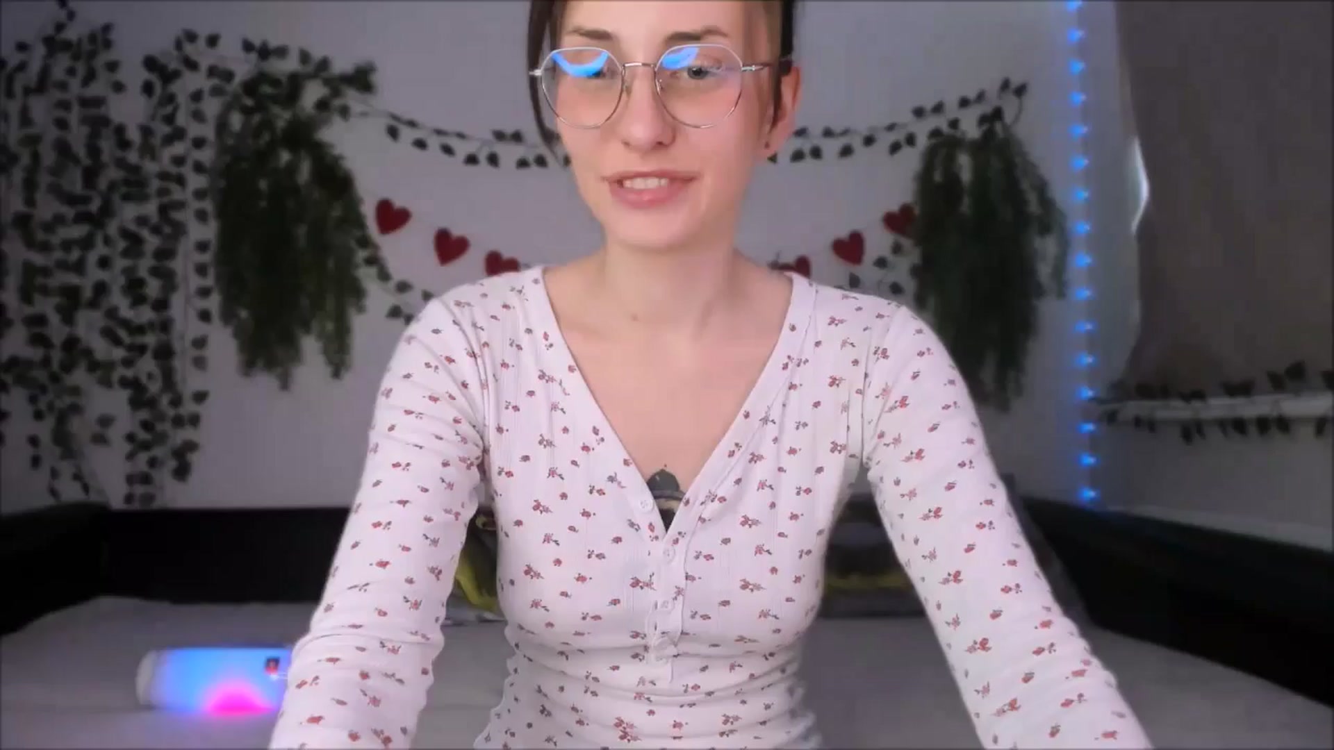 Gallery image thumbnail from Alien_Eva's myfreecams stream on, 08/20/2025, 05:48 image 3 of 20