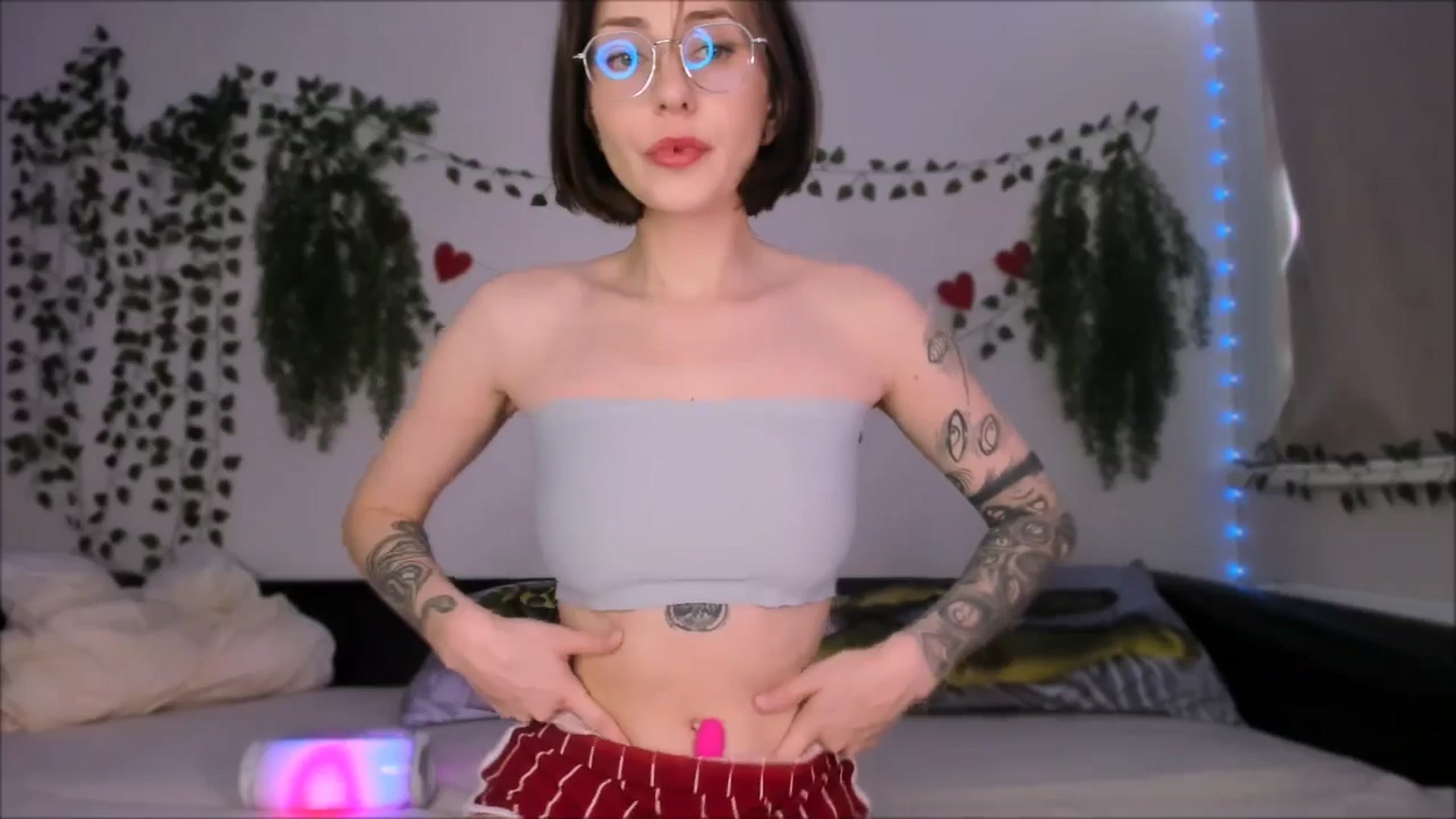 Gallery image thumbnail from Alien_Eva's myfreecams stream on, 08/21/2025, 02:06 image 15 of 20