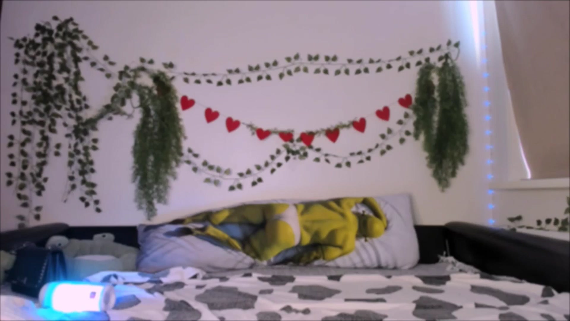 Gallery image thumbnail from Alien_Eva's myfreecams stream on, 08/28/2025, 03:17 image 1 of 20