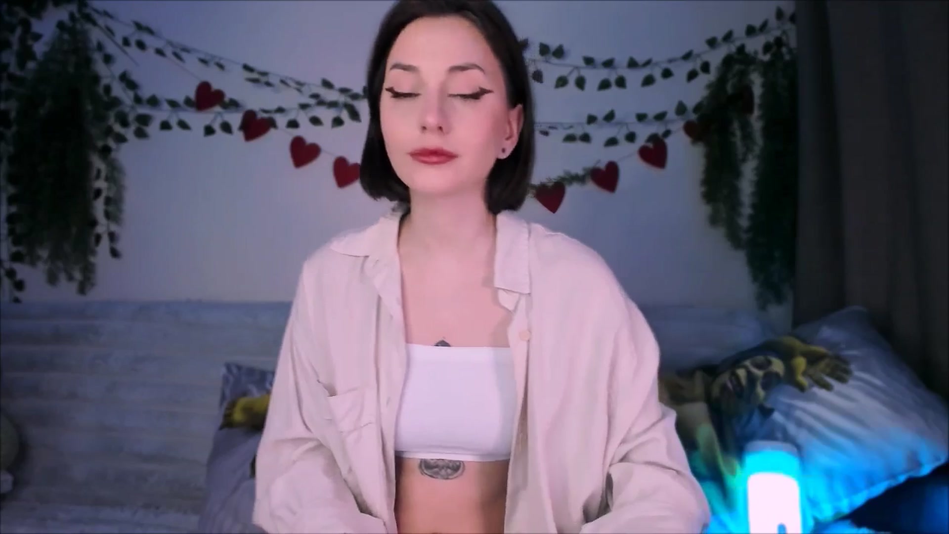 Gallery image thumbnail from Alien_Eva's myfreecams stream on, 09/10/2025, 01:48 image 6 of 20
