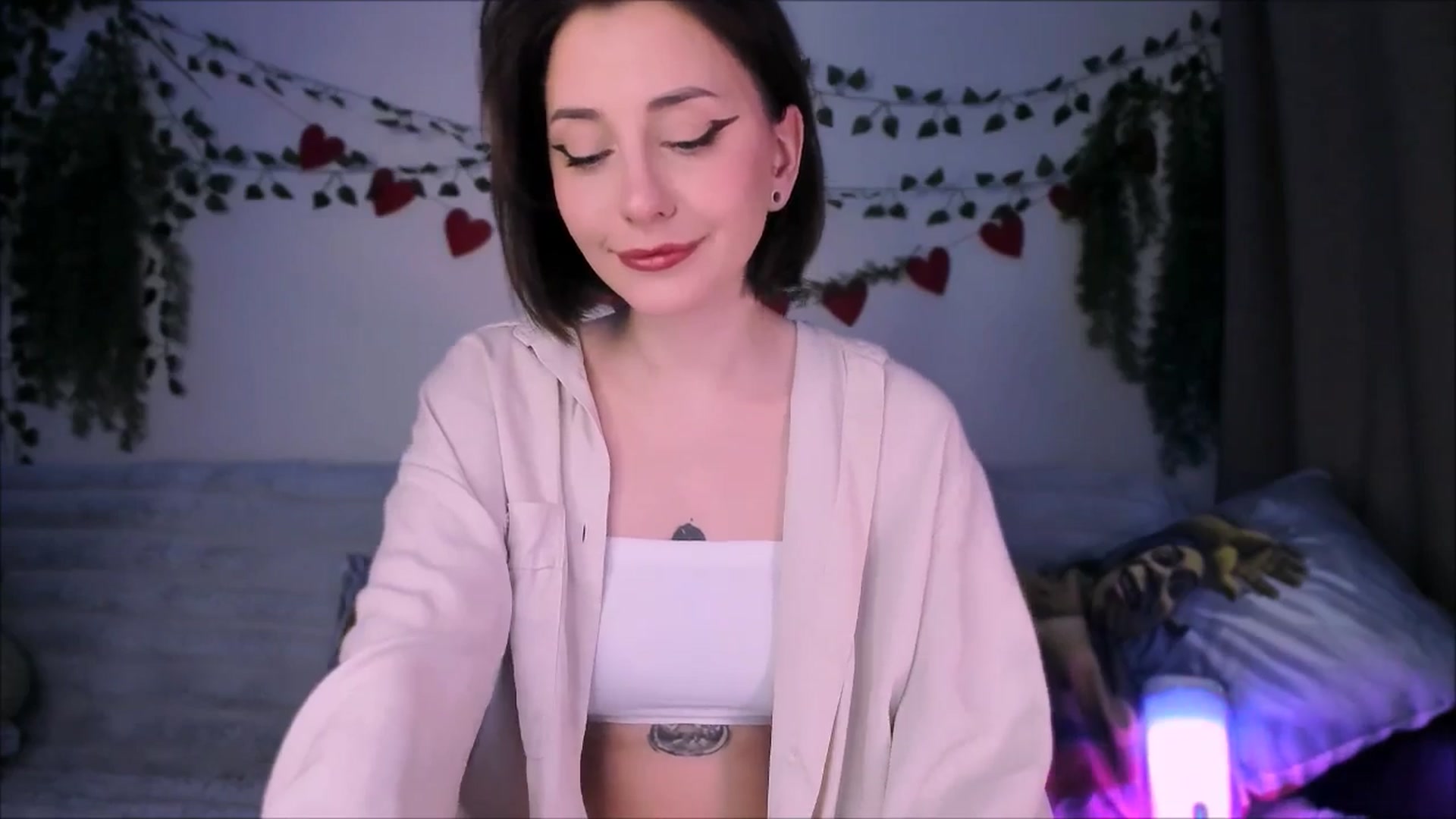 Gallery image thumbnail from Alien_Eva's myfreecams stream on, 09/10/2025, 01:48 image 11 of 20