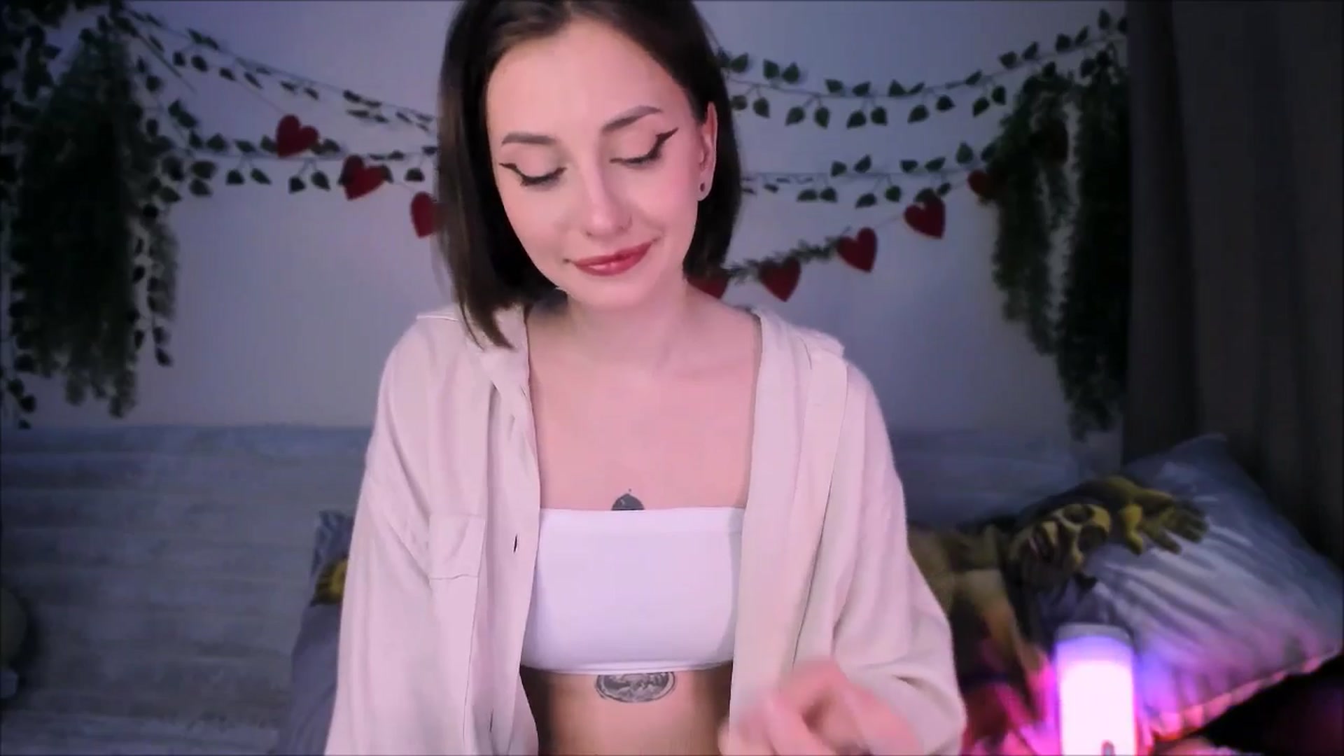 Gallery image thumbnail from Alien_Eva's myfreecams stream on, 09/10/2025, 01:48 image 12 of 20