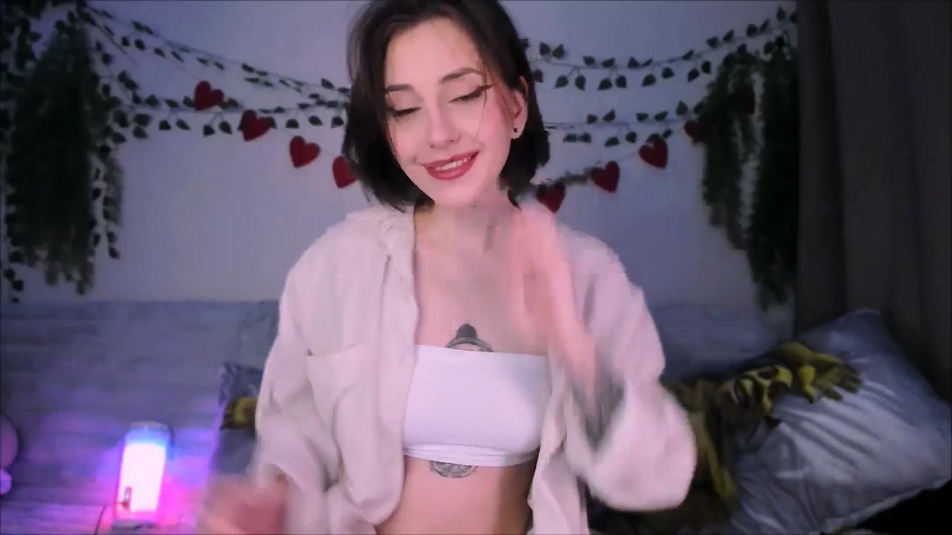 Gallery image thumbnail from Alien_Eva's myfreecams stream on, 09/10/2025, 01:48 image 19 of 20