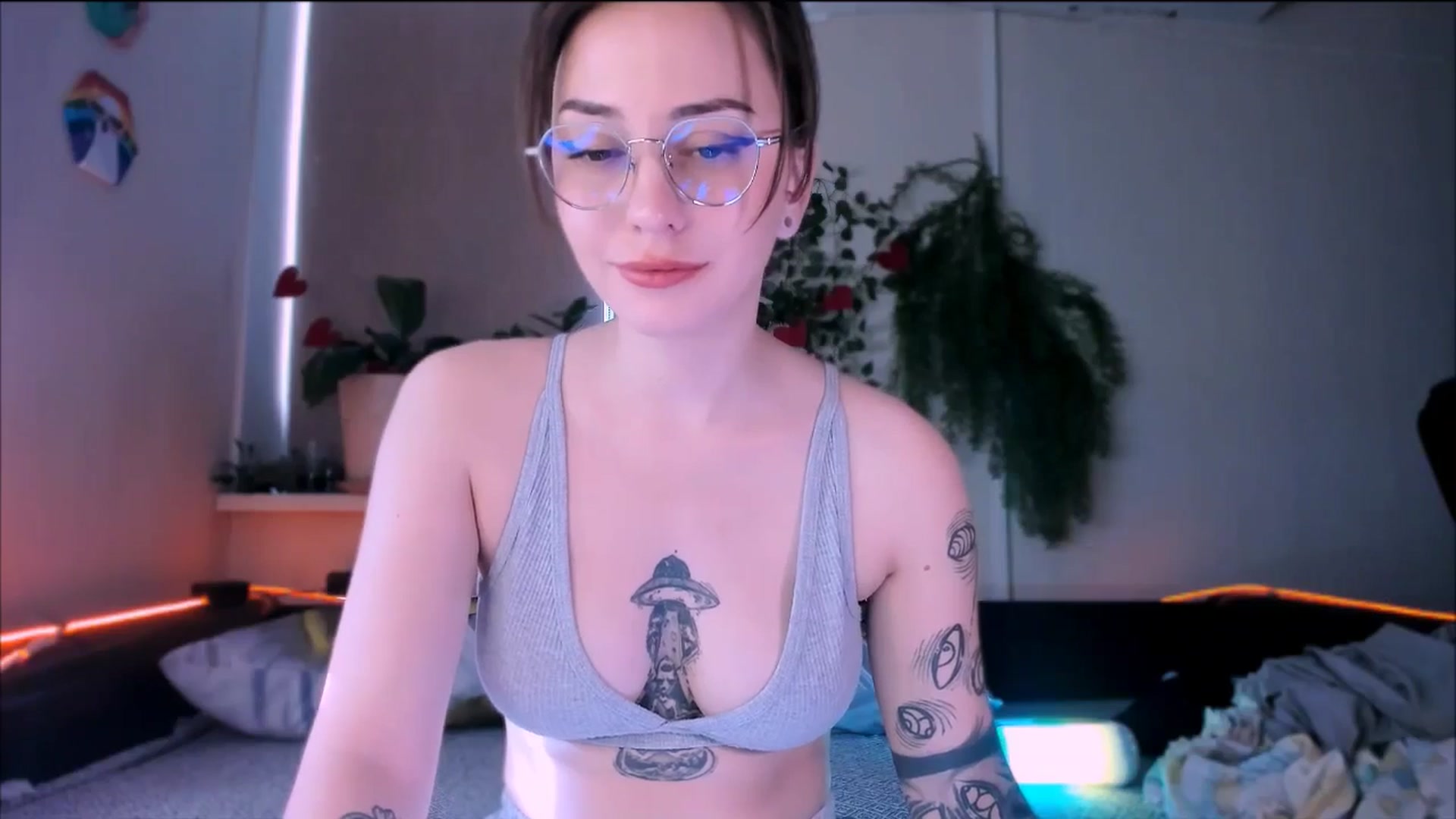 Gallery image thumbnail from Alien_Eva's myfreecams stream on, 09/15/2025, 03:03 image 14 of 20