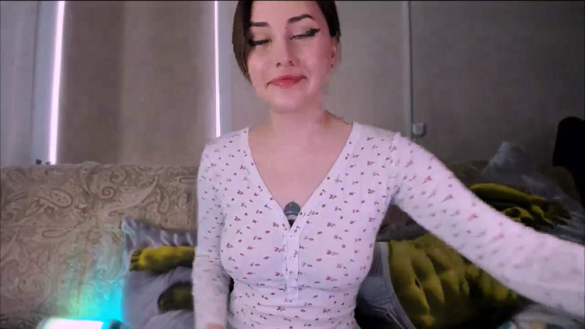 Gallery image thumbnail from Alien_Eva's myfreecams stream on, 09/20/2025, 02:05 image 5 of 20
