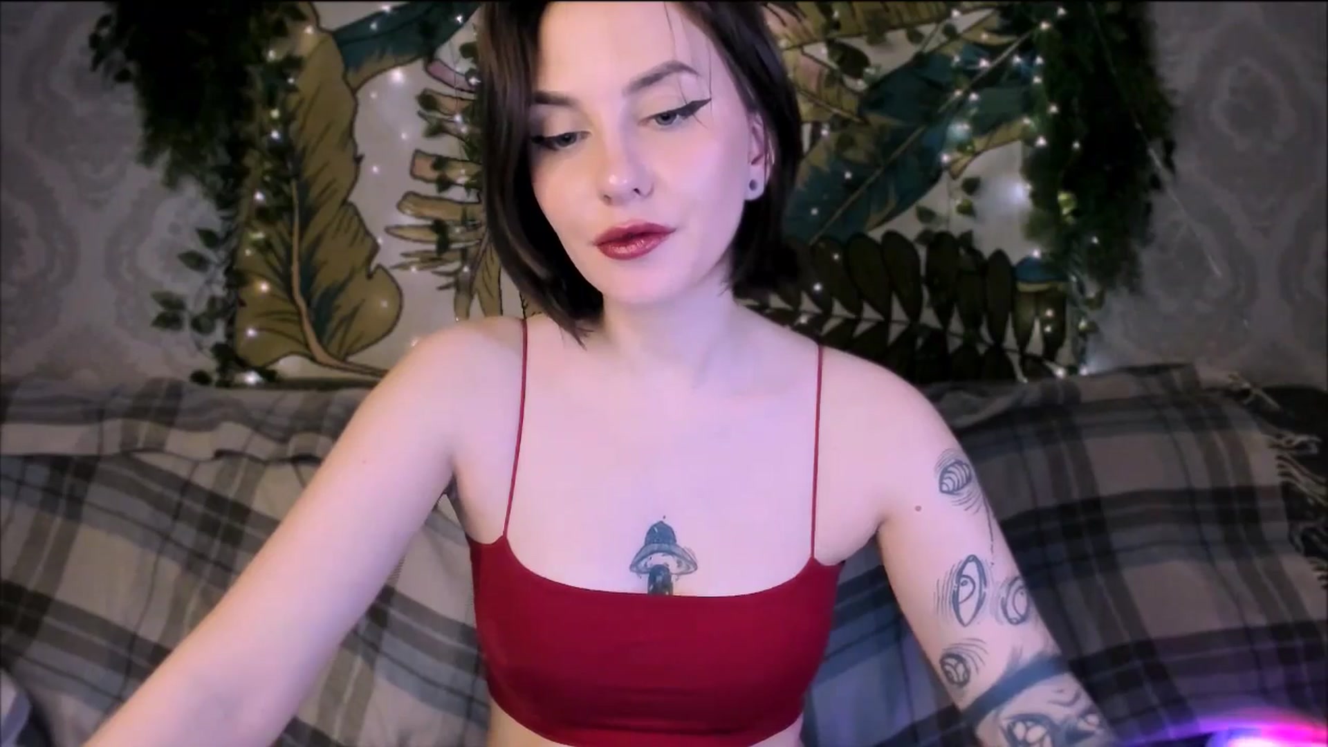 Gallery image thumbnail from Alien_Eva's myfreecams stream on, 10/17/2025, 06:49 image 3 of 20