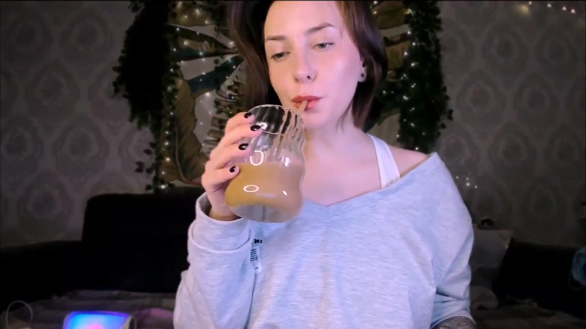 Gallery image thumbnail from Alien_Eva's myfreecams stream on, 10/19/2025, 02:42 image 13 of 20