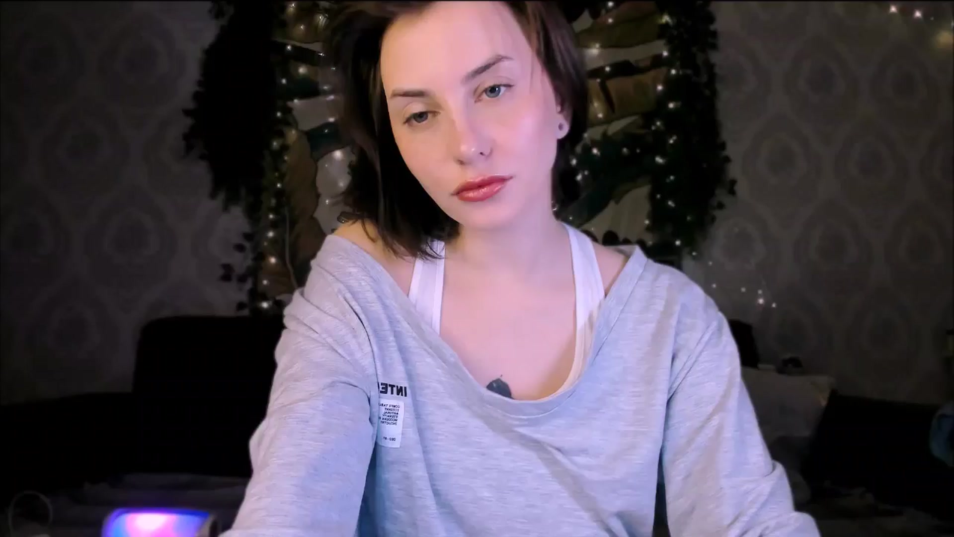 Gallery image thumbnail from Alien_Eva's myfreecams stream on, 10/19/2025, 02:42 image 3 of 20