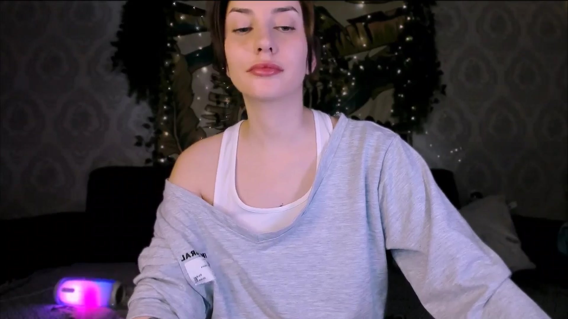 Gallery image thumbnail from Alien_Eva's myfreecams stream on, 10/19/2025, 06:03 image 20 of 20