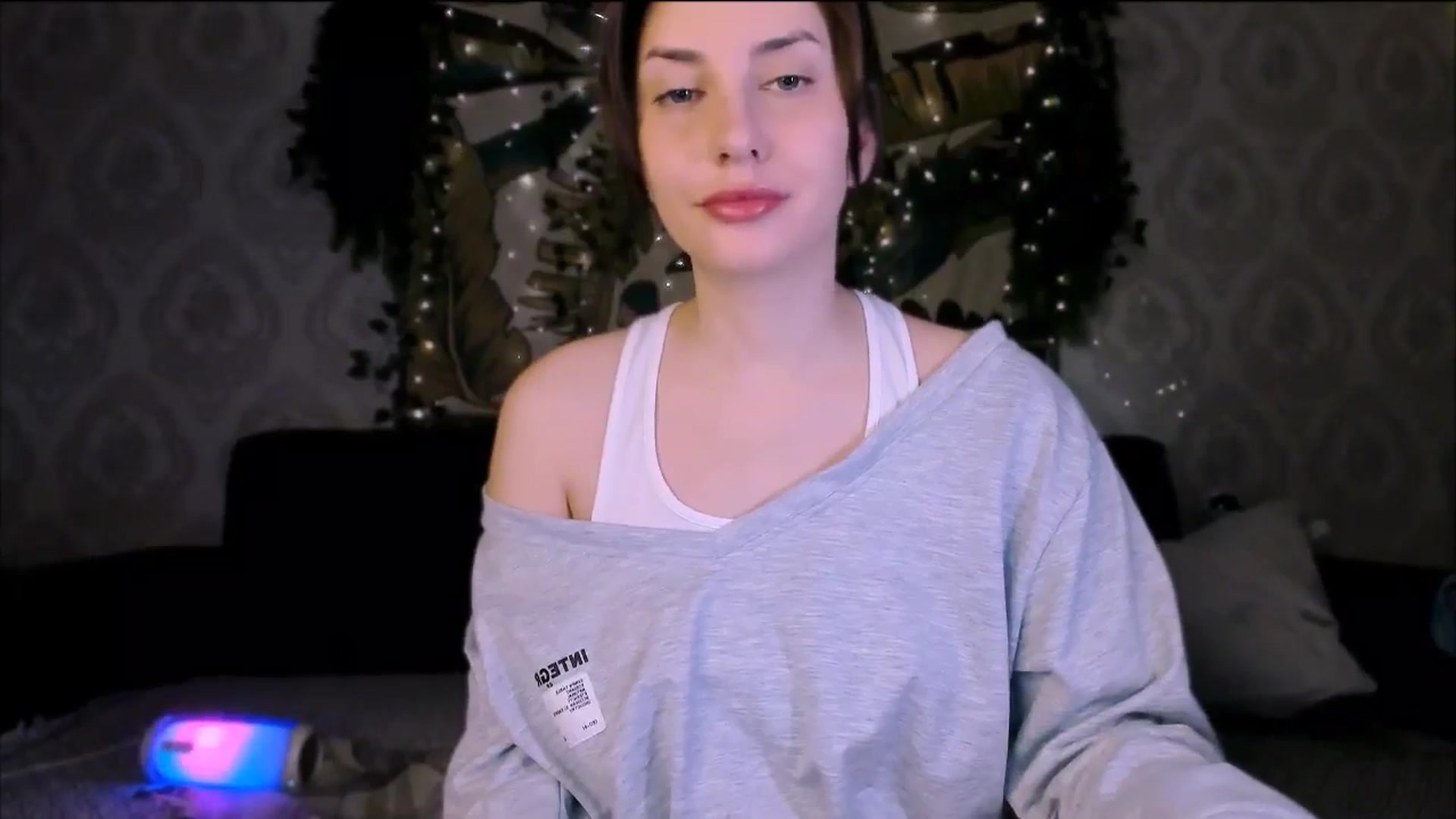 Gallery image thumbnail from Alien_Eva's myfreecams stream on, 10/19/2025, 06:03 image 15 of 20