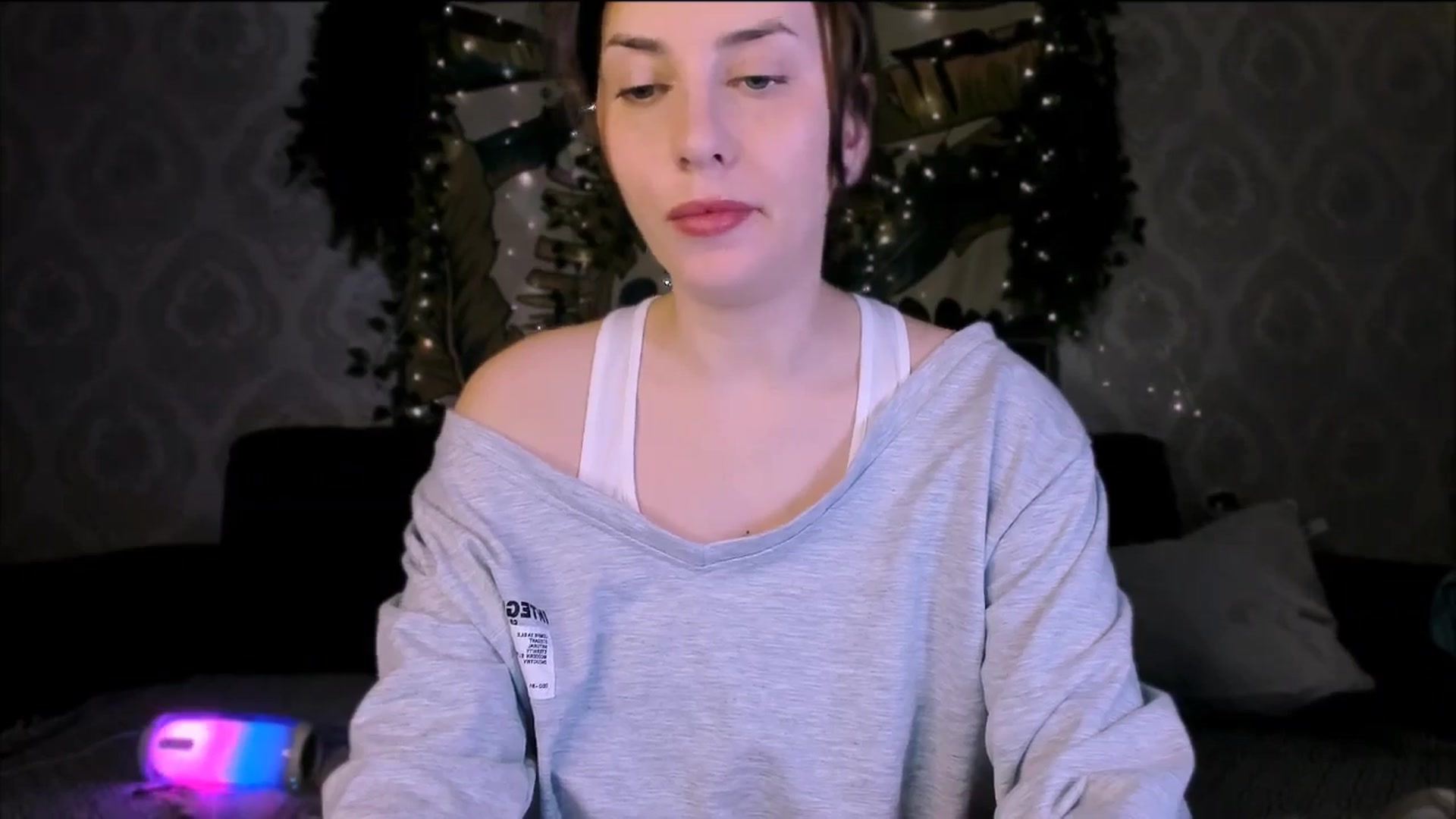 Gallery image thumbnail from Alien_Eva's myfreecams stream on, 10/19/2025, 06:03 image 8 of 20