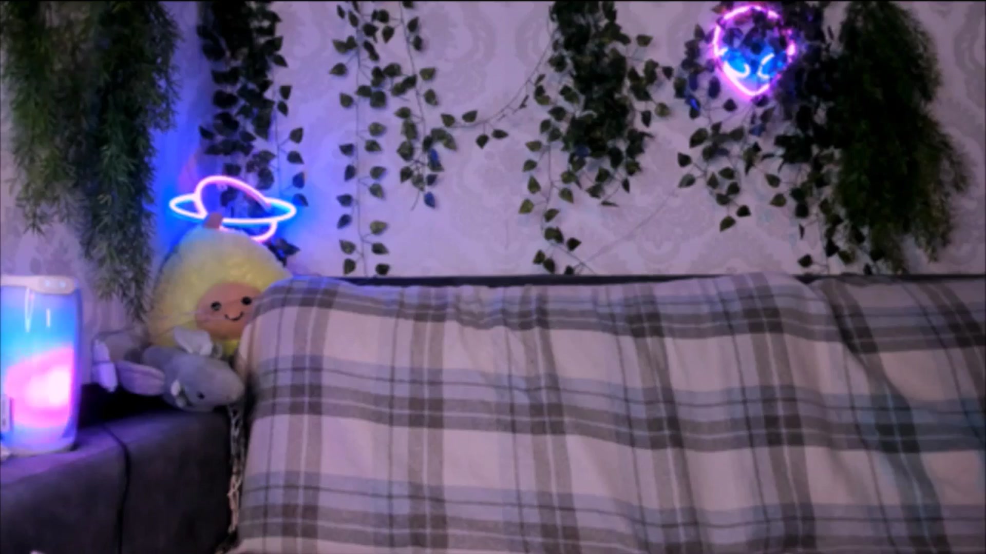 Gallery image thumbnail from Alien_Eva's myfreecams stream on, 10/31/2025, 02:16 image 19 of 20
