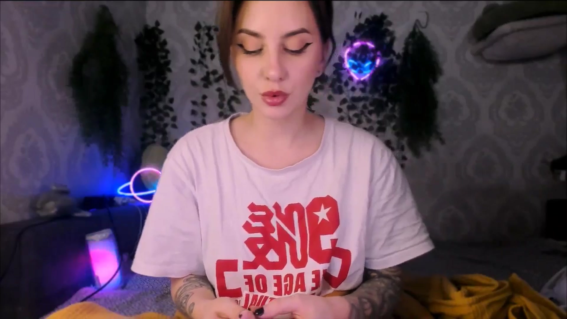 Gallery image thumbnail from Alien_Eva's myfreecams stream on, 11/06/2025, 04:27 image 9 of 20