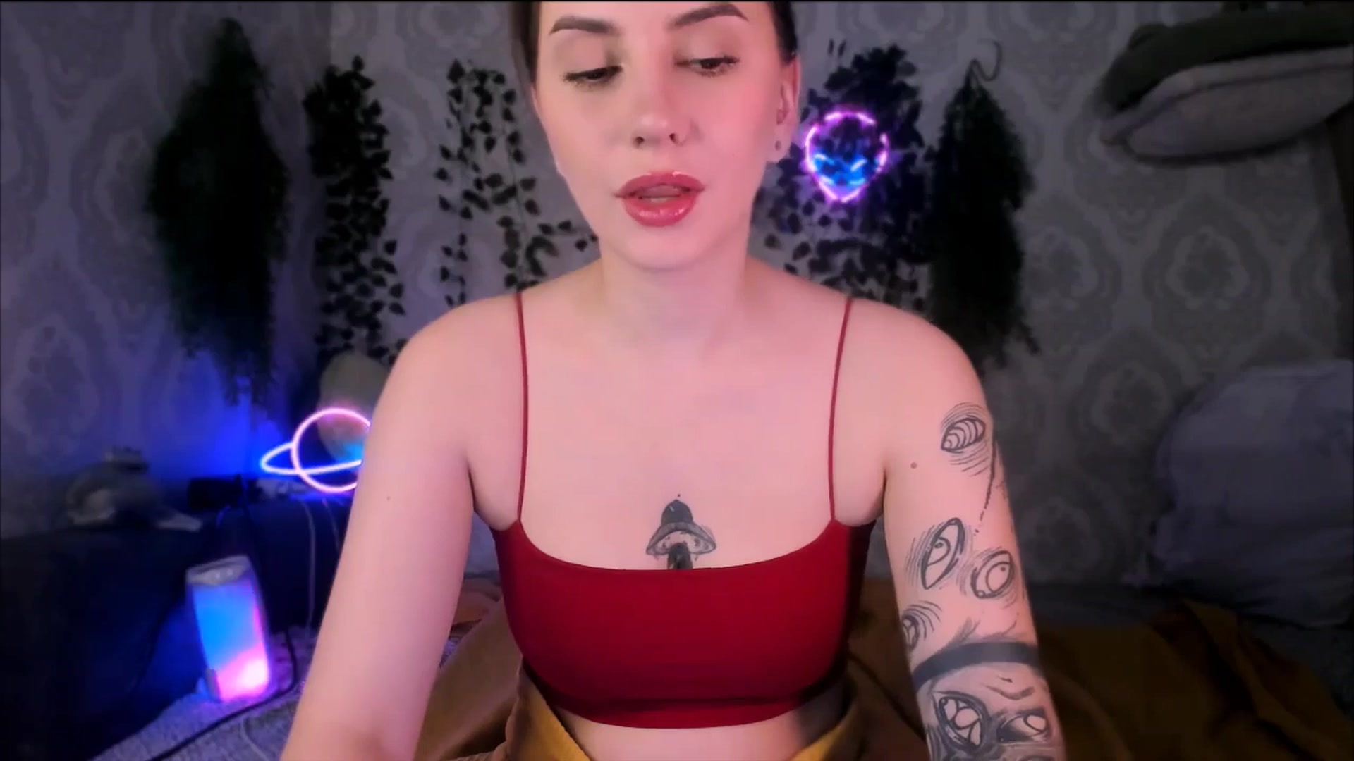 Gallery image thumbnail from Alien_Eva's myfreecams stream on, 11/07/2025, 02:52 image 4 of 20