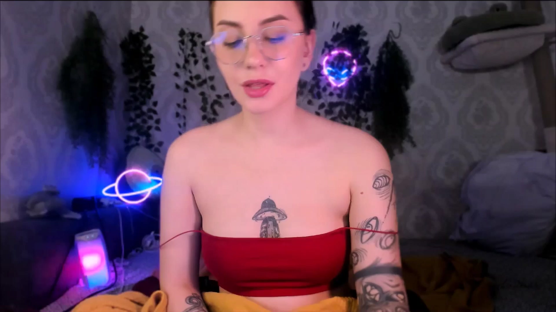 Gallery image thumbnail from Alien_Eva's myfreecams stream on, 11/07/2025, 05:49 image 18 of 20