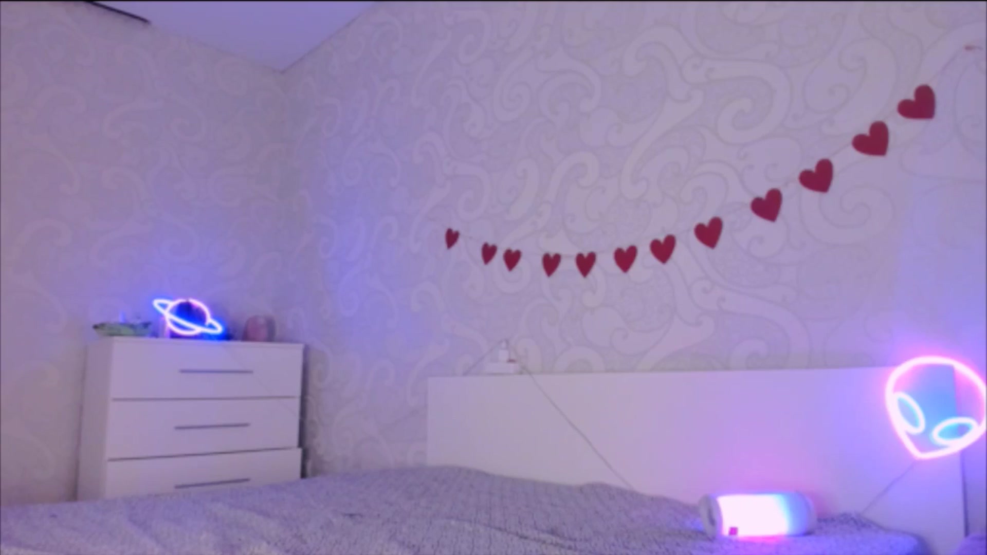 Gallery image thumbnail from Alien_Eva's myfreecams stream on, 11/14/2025, 02:26 image 16 of 20