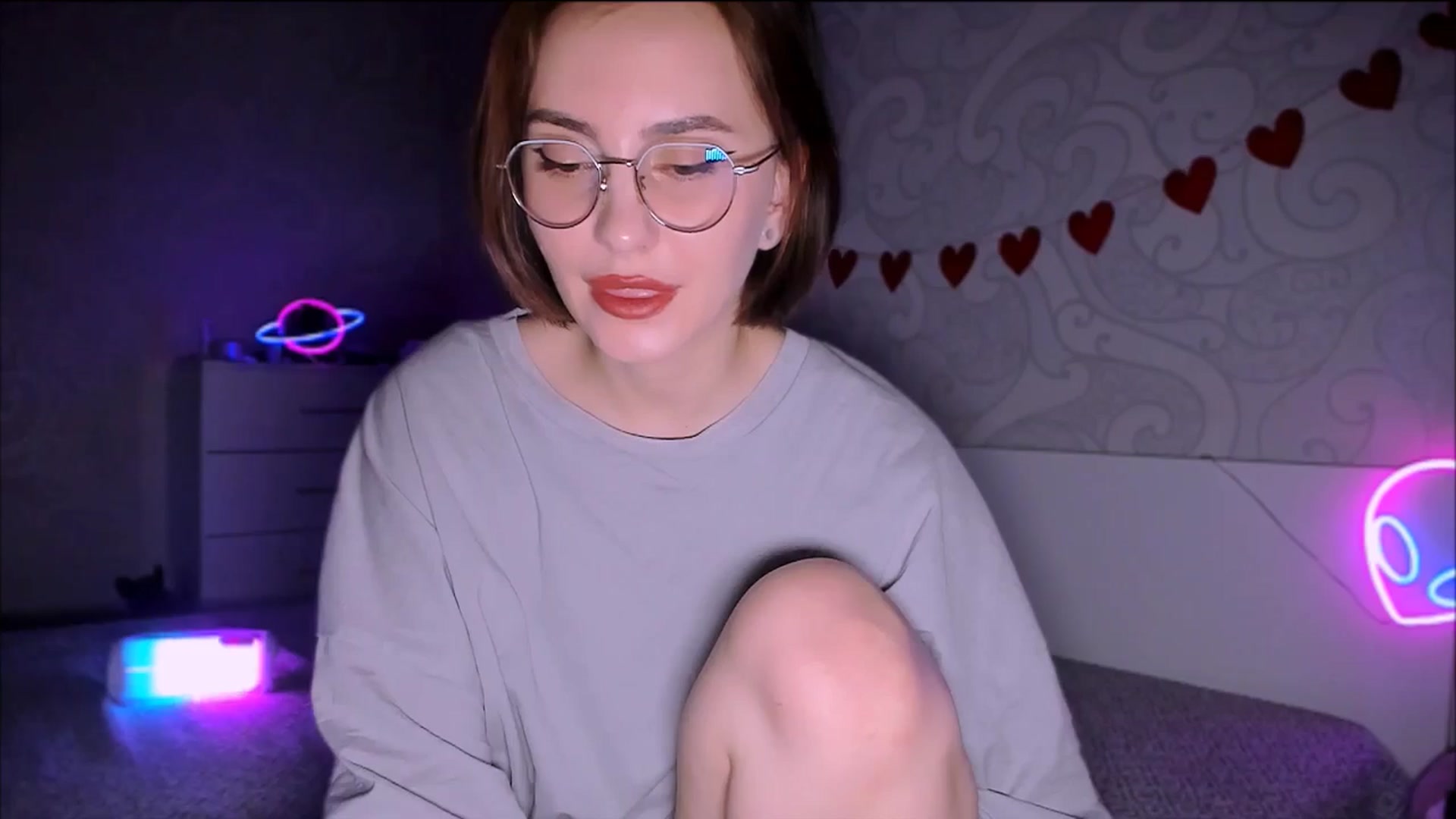 Gallery image thumbnail from Alien_Eva's myfreecams stream on, 11/20/2025, 03:06 image 15 of 20