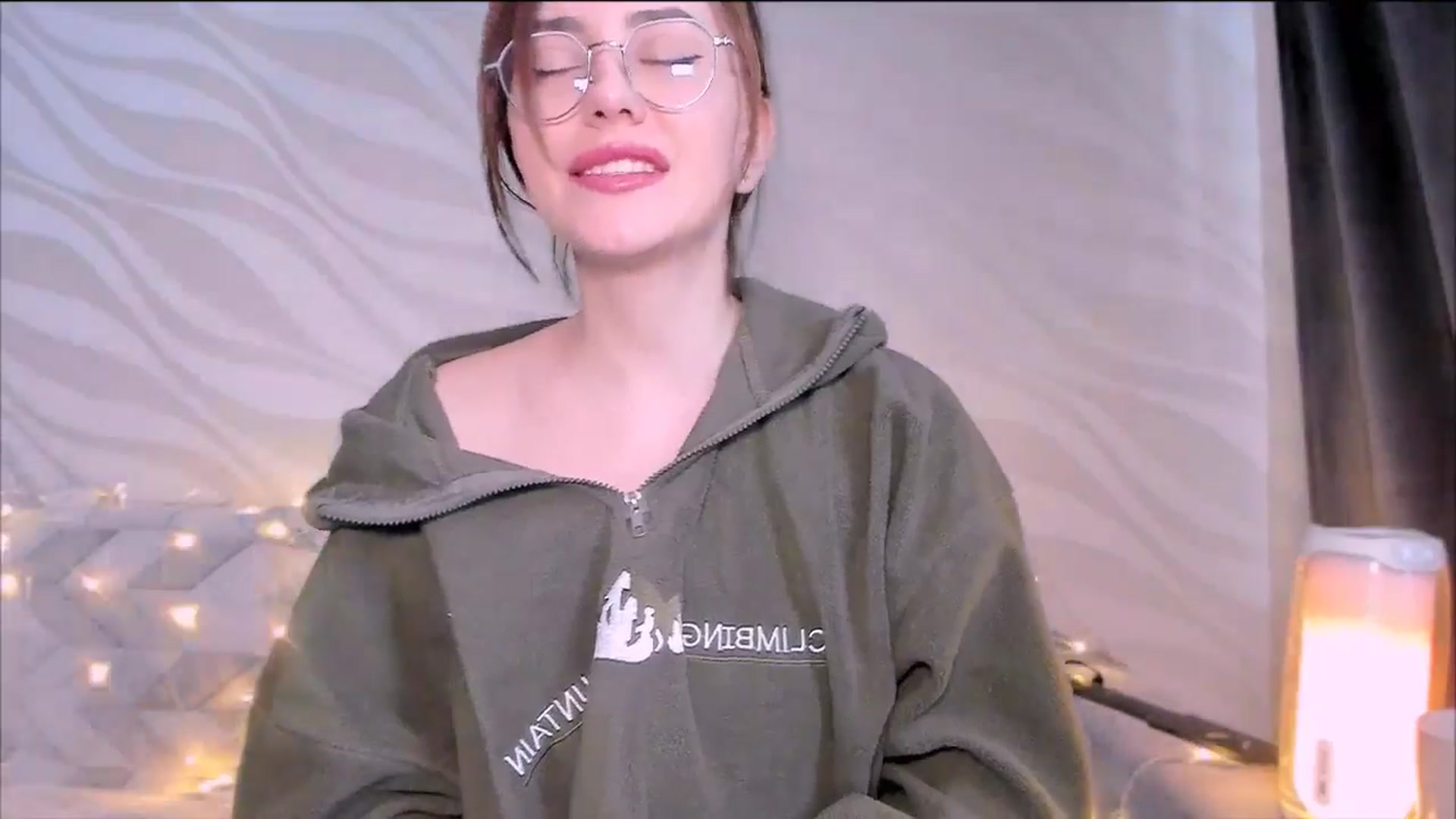 Gallery image thumbnail from Alien_Eva's myfreecams stream on, 12/01/2025, 05:21 image 20 of 20