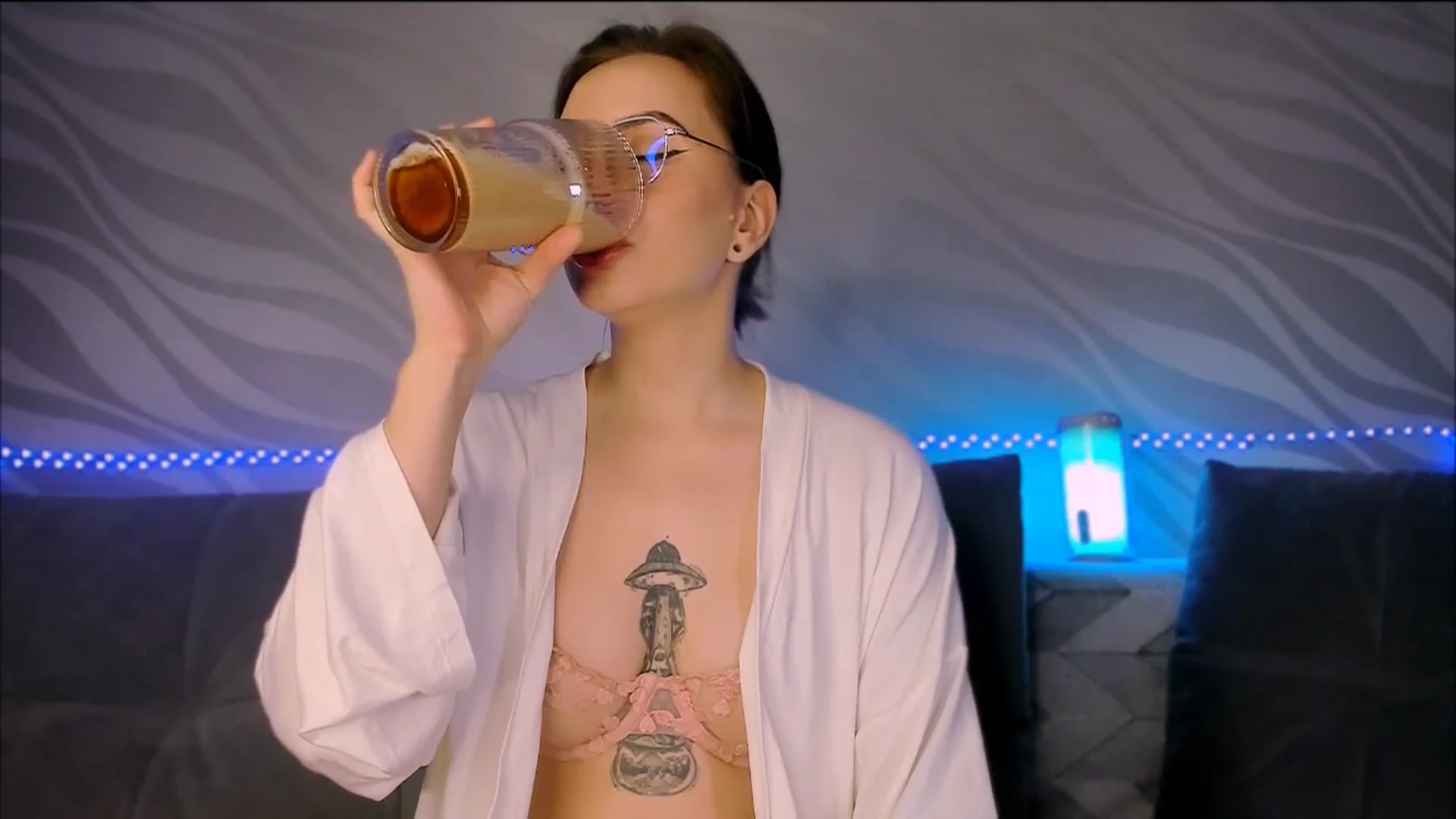 Gallery image thumbnail from Alien_Eva's myfreecams stream on, 12/08/2025, 02:19 image 11 of 20