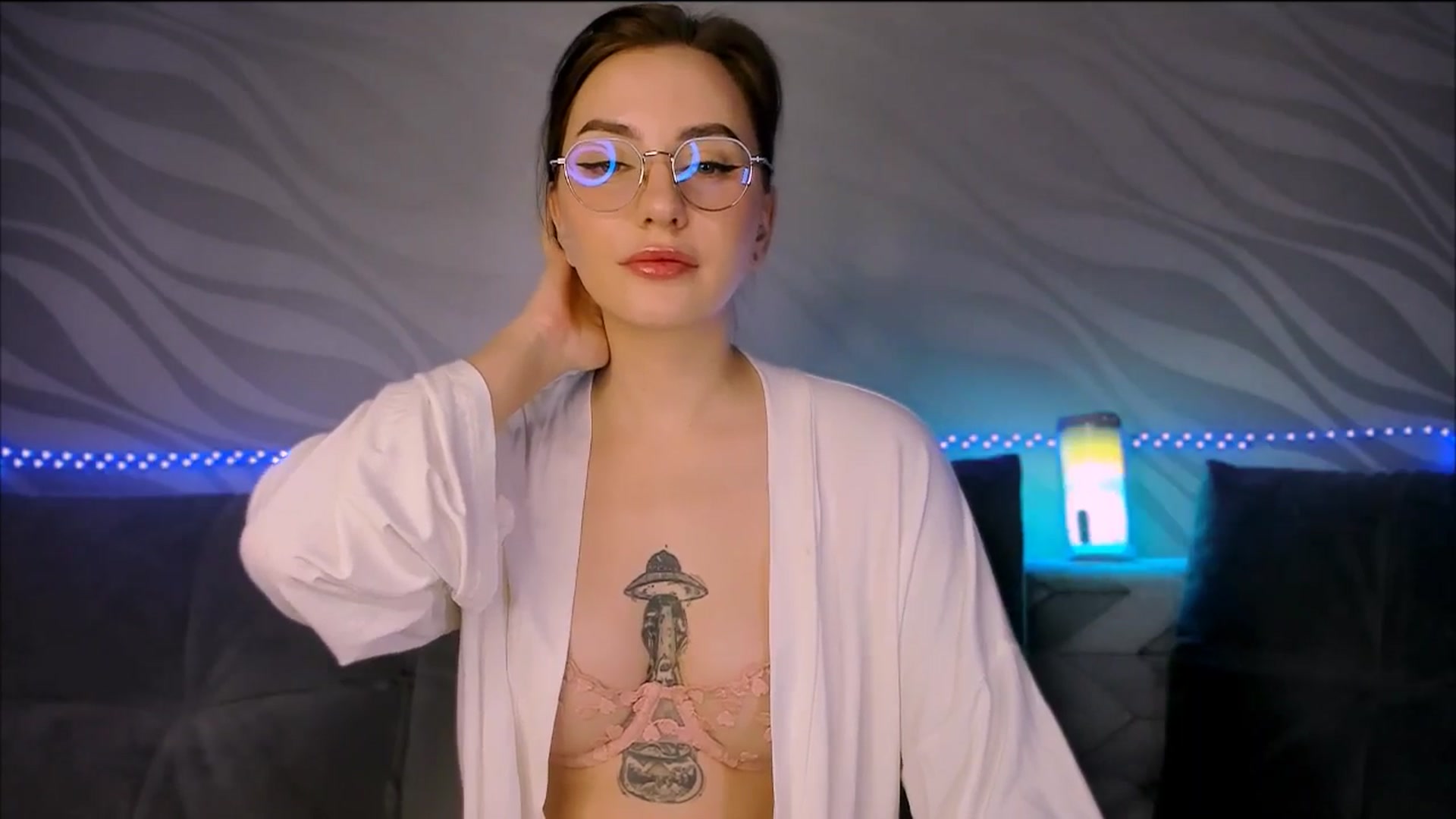 Gallery image thumbnail from Alien_Eva's myfreecams stream on, 12/08/2025, 02:19 image 15 of 20