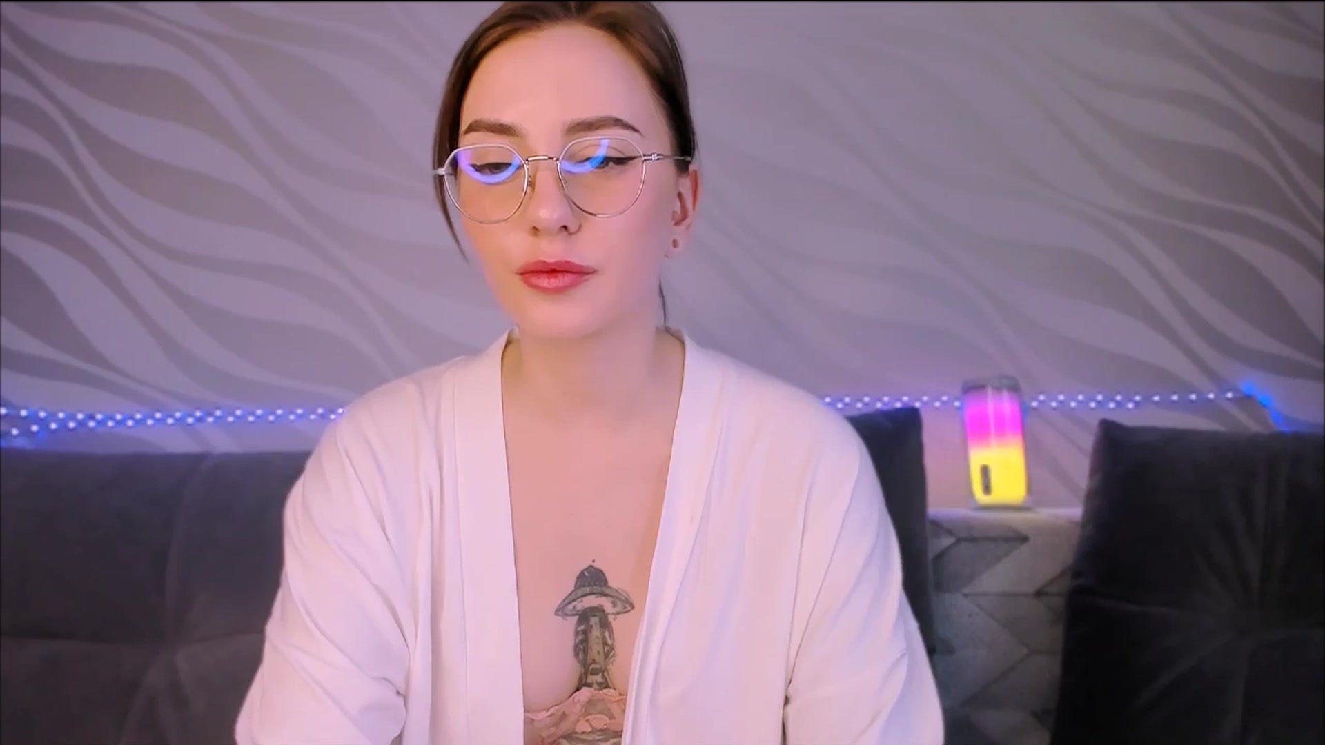Gallery image thumbnail from Alien_Eva's myfreecams stream on, 12/08/2025, 06:04 image 7 of 20